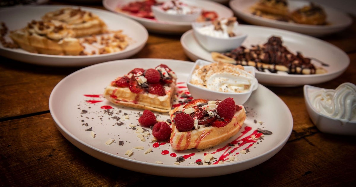 Dessert Parlour Waffles & Crepes Sundaes & More delivery from Norwich