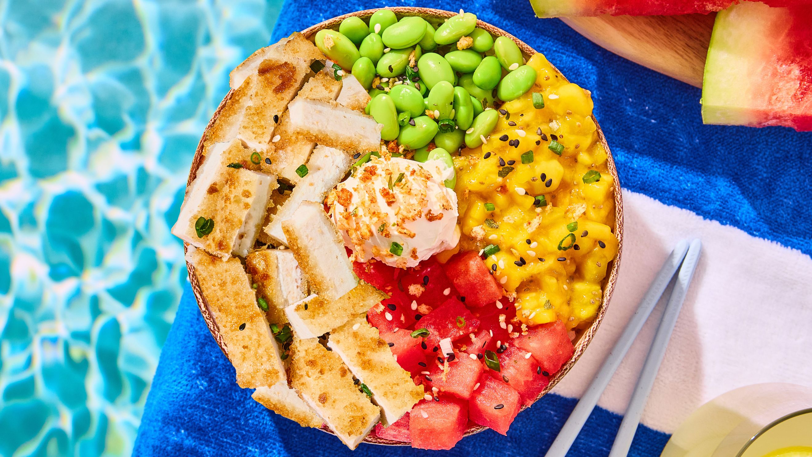 Red & Mango Poké Poulet katsu