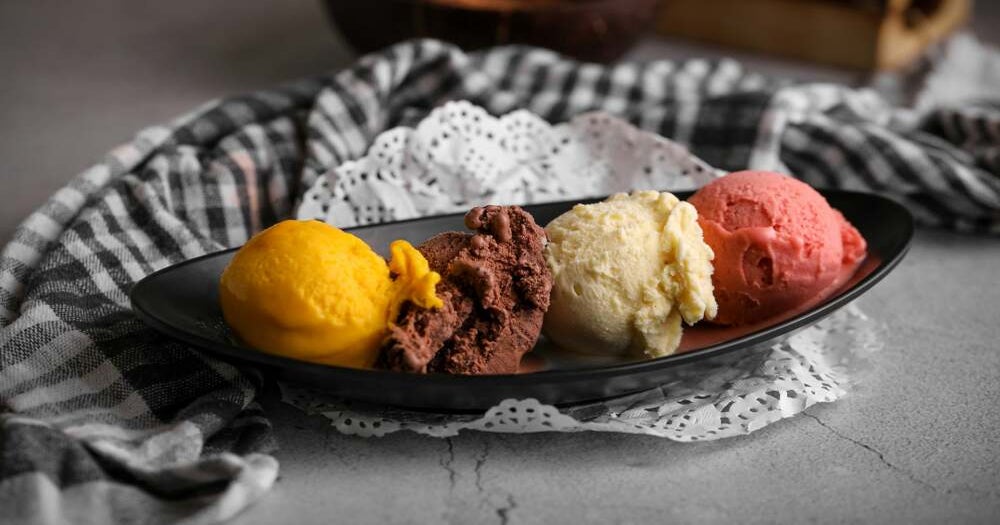 Eat Gelato Abu Dhabi delivery from Al Bandar Order with Deliveroo