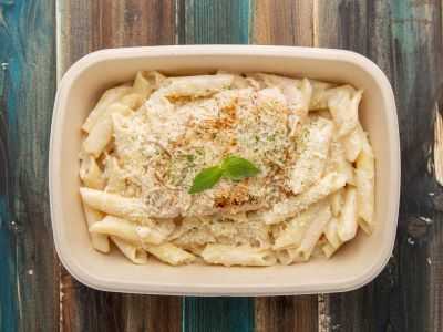 Chicken Pasta In White Sauce