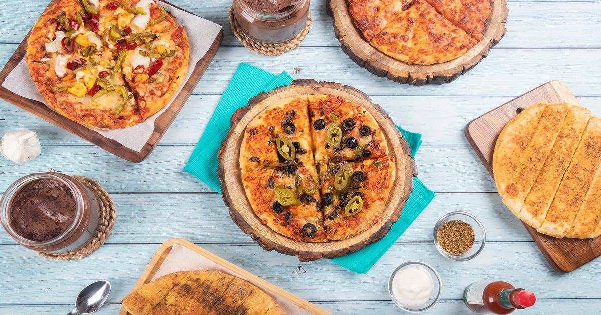 Hangry Tomato Pizza Central Circus delivery from Hendon Order with