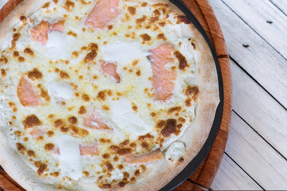 PIZZA SAUMON