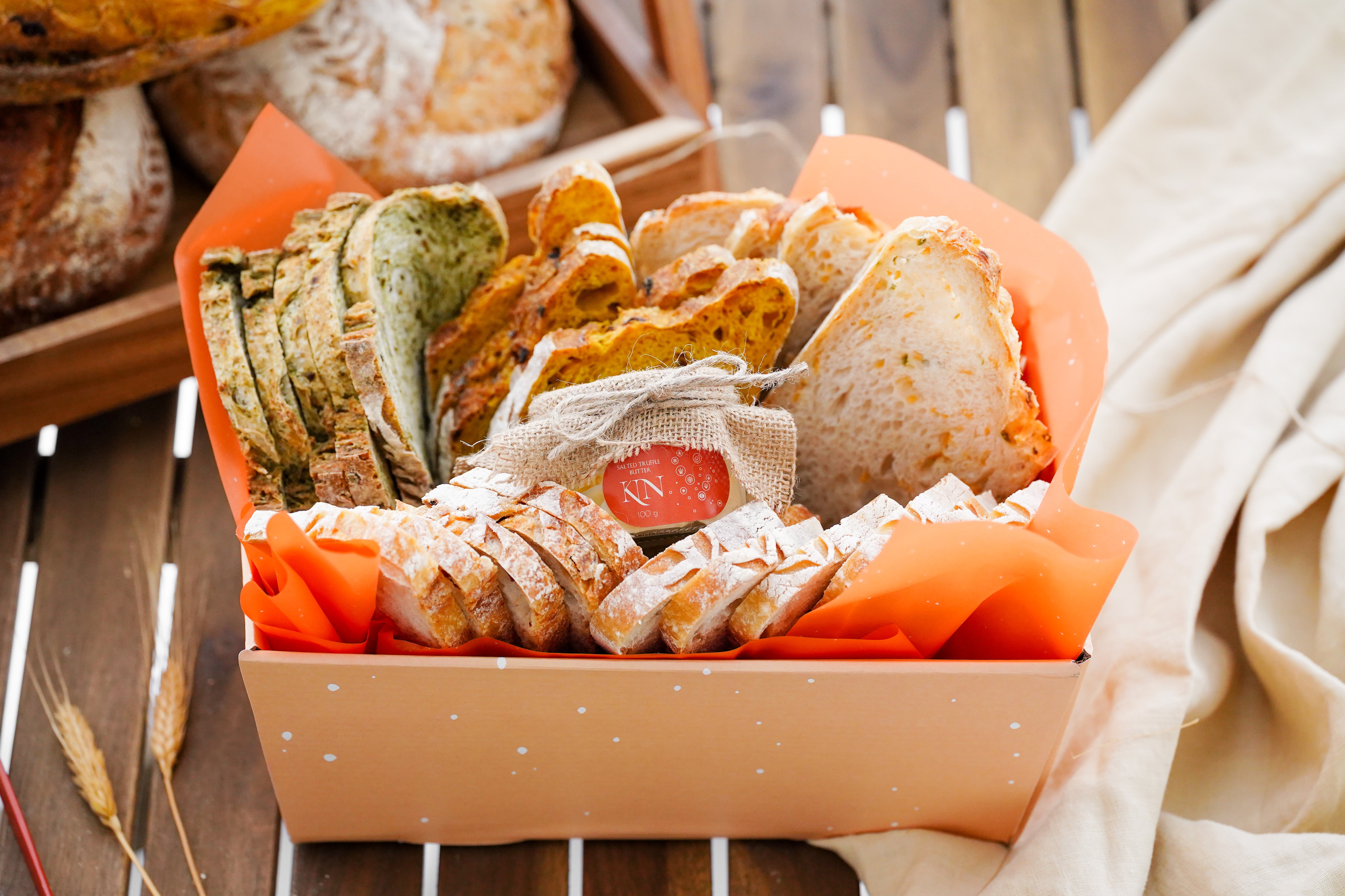Mixed Bread Basket