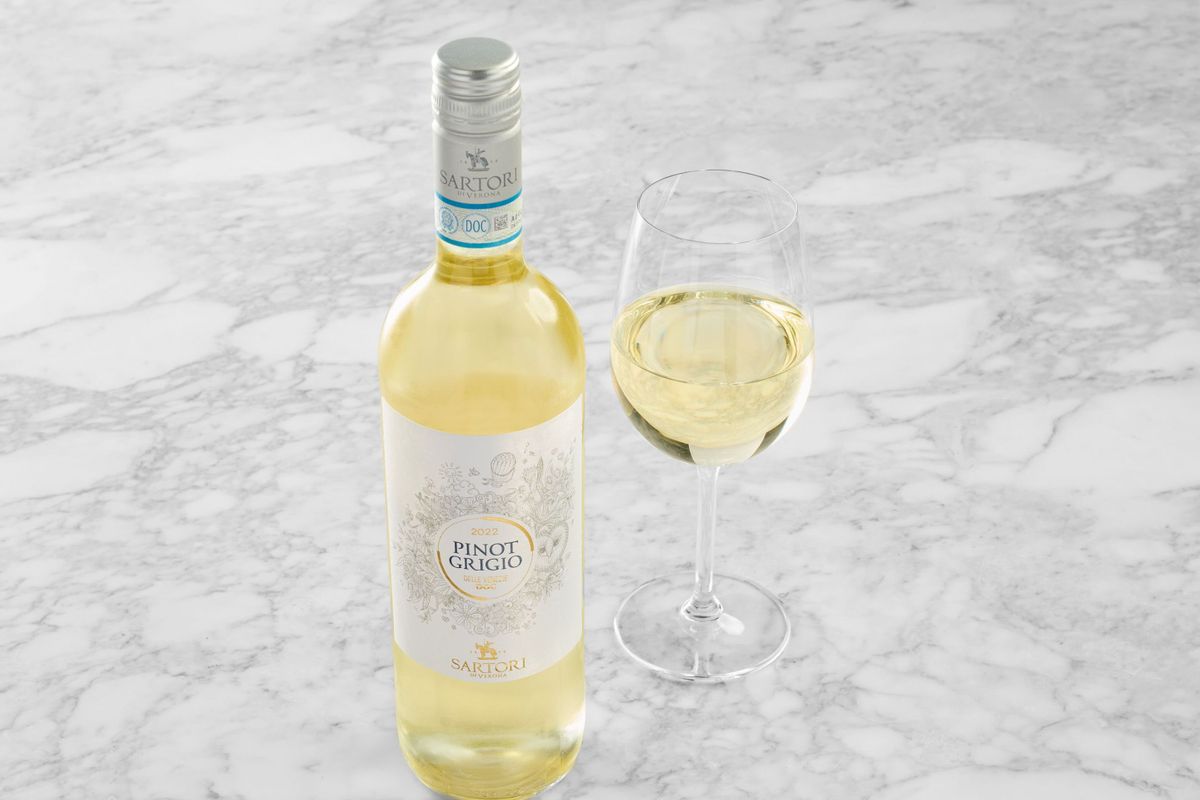 Pinot Grigio (750ml) Lombardy, Italy