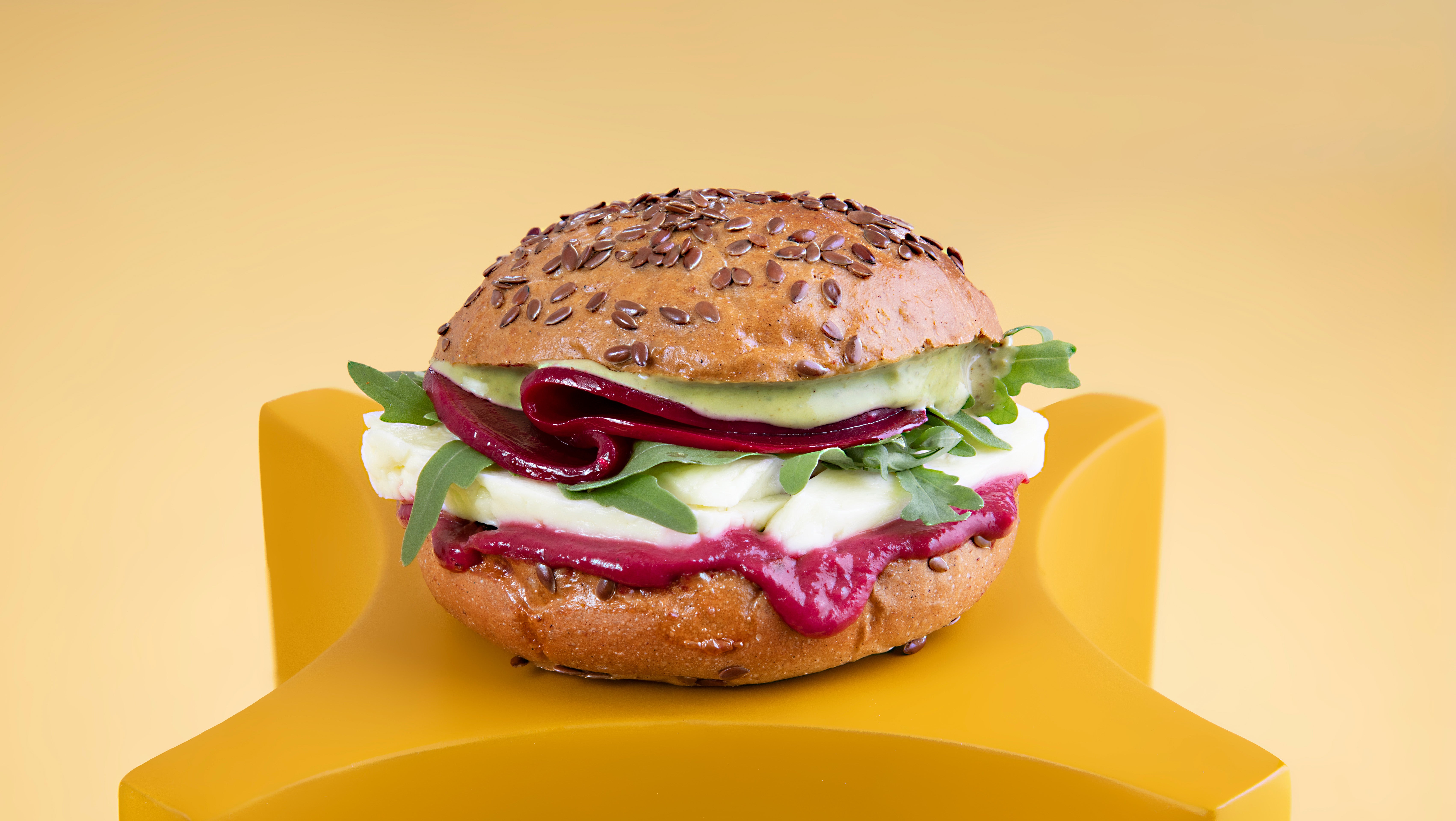 Halloumi Beets Bun