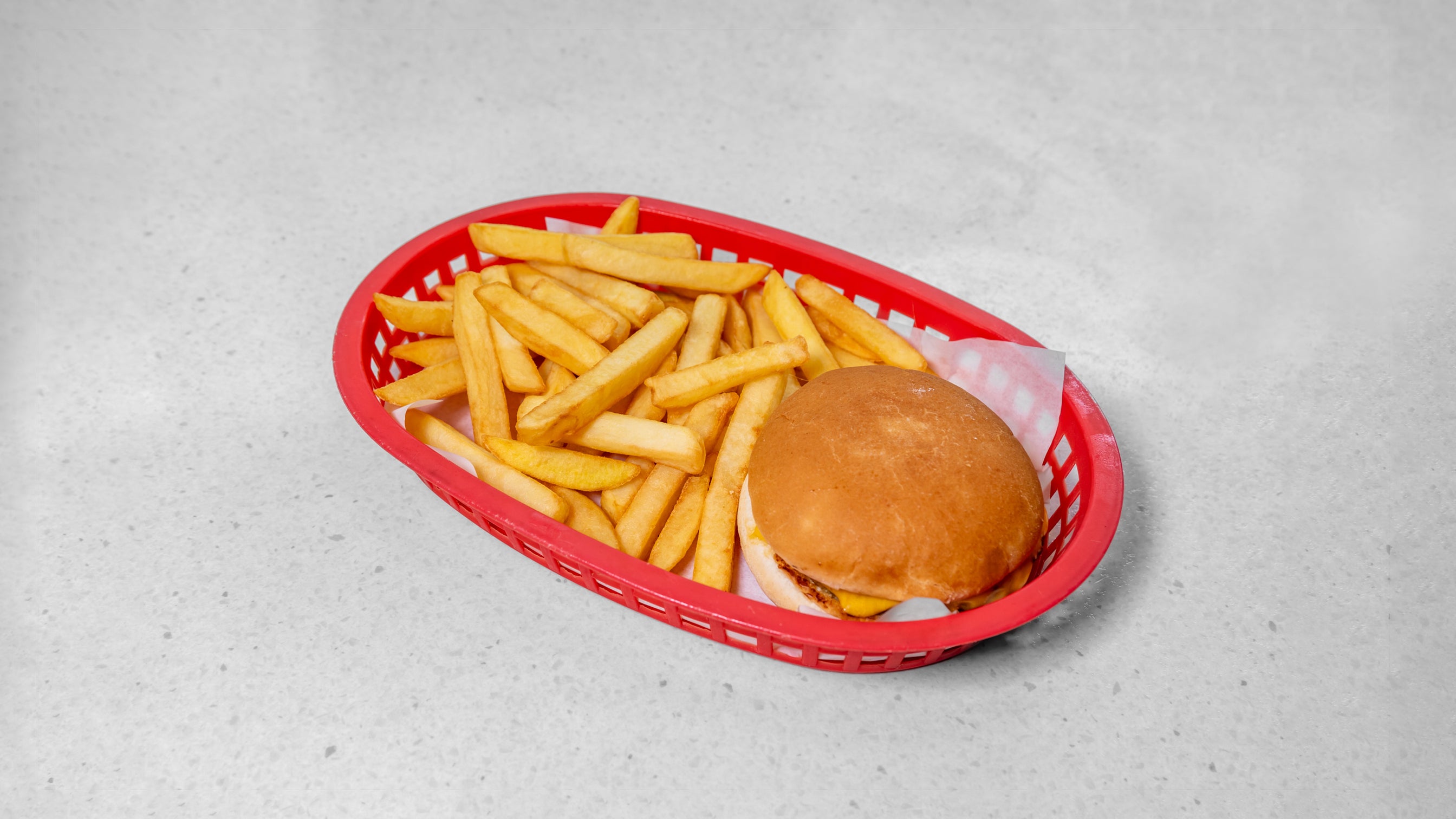 Junior Hamburger with Plain Fries