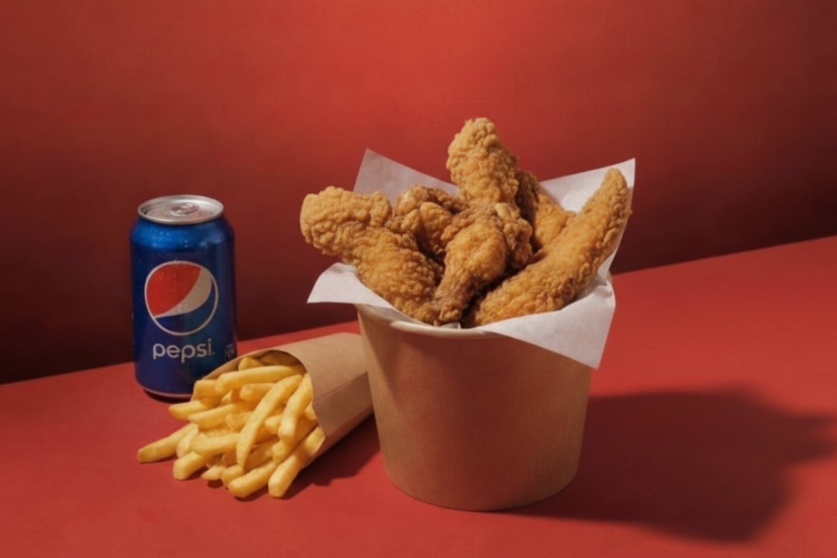 Bucket Mix Solo (2 Tenders + 4 Wings + frites + boisson)