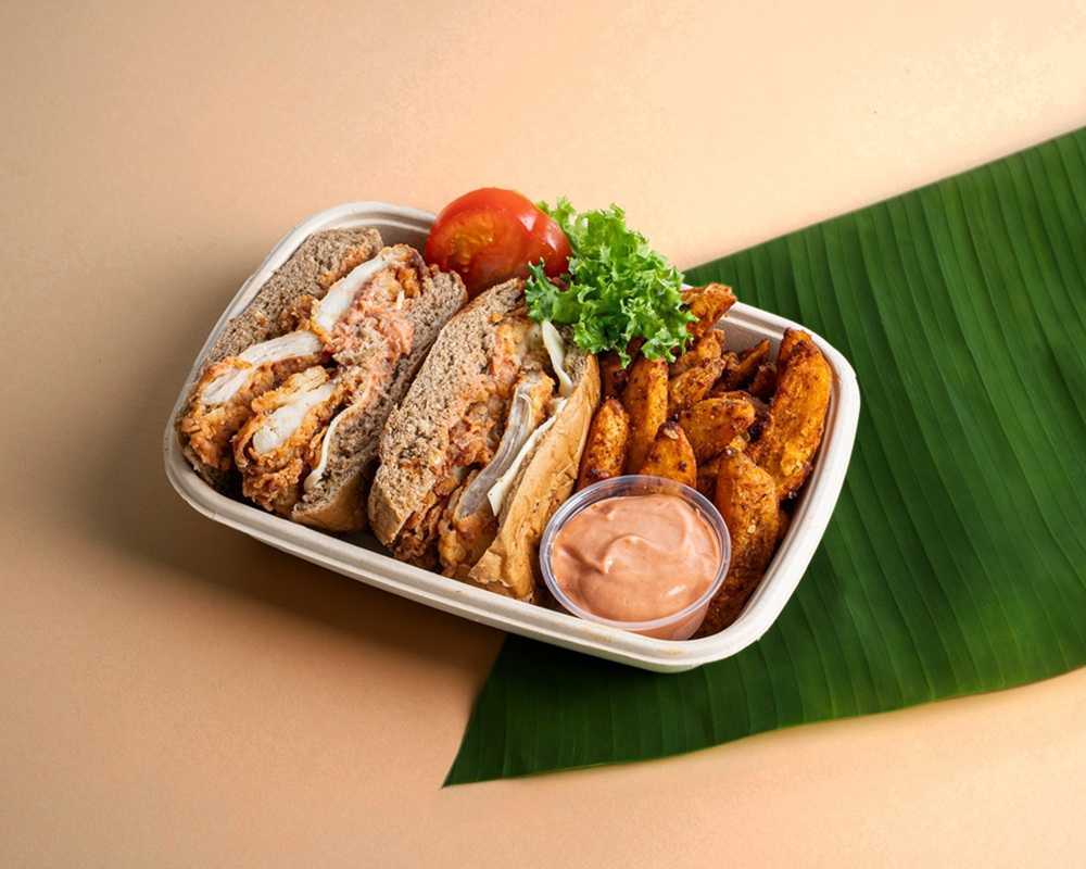 Crispy Chicken Burger with potato