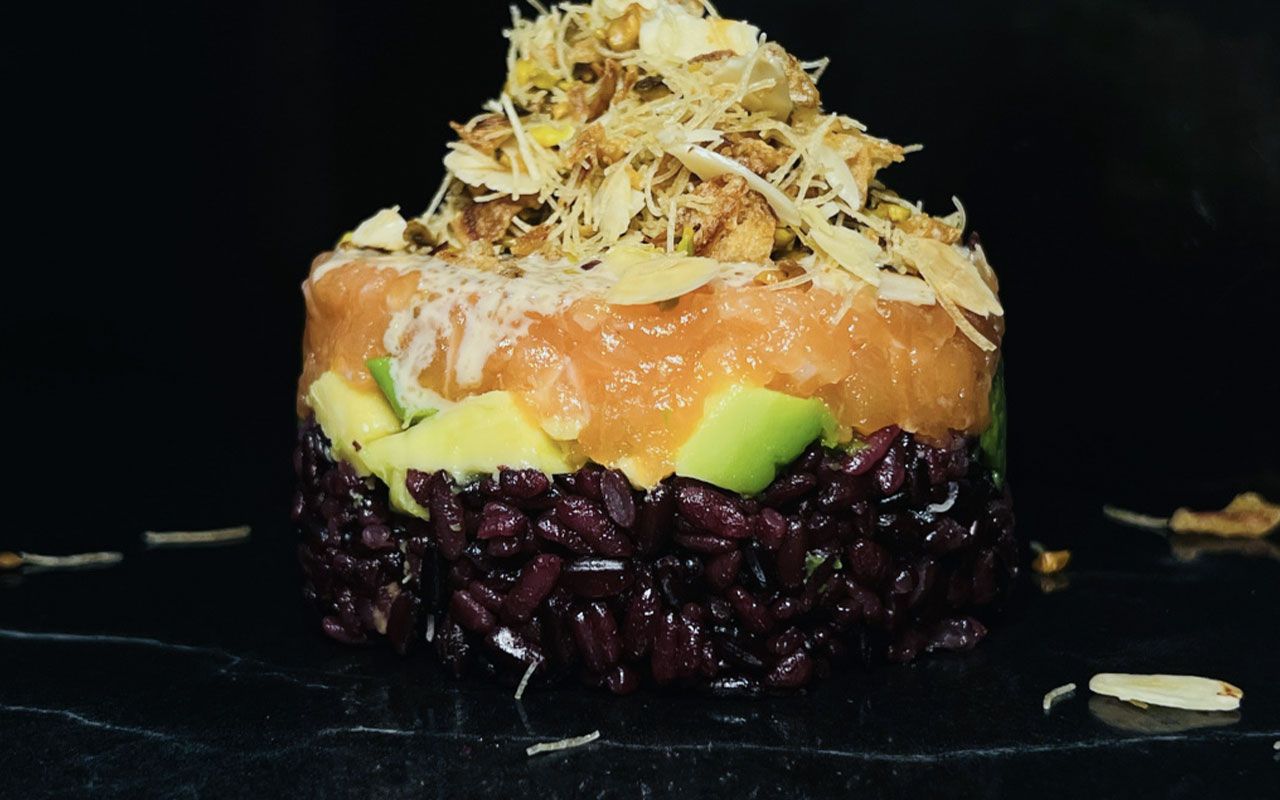 243. Chirashi black special