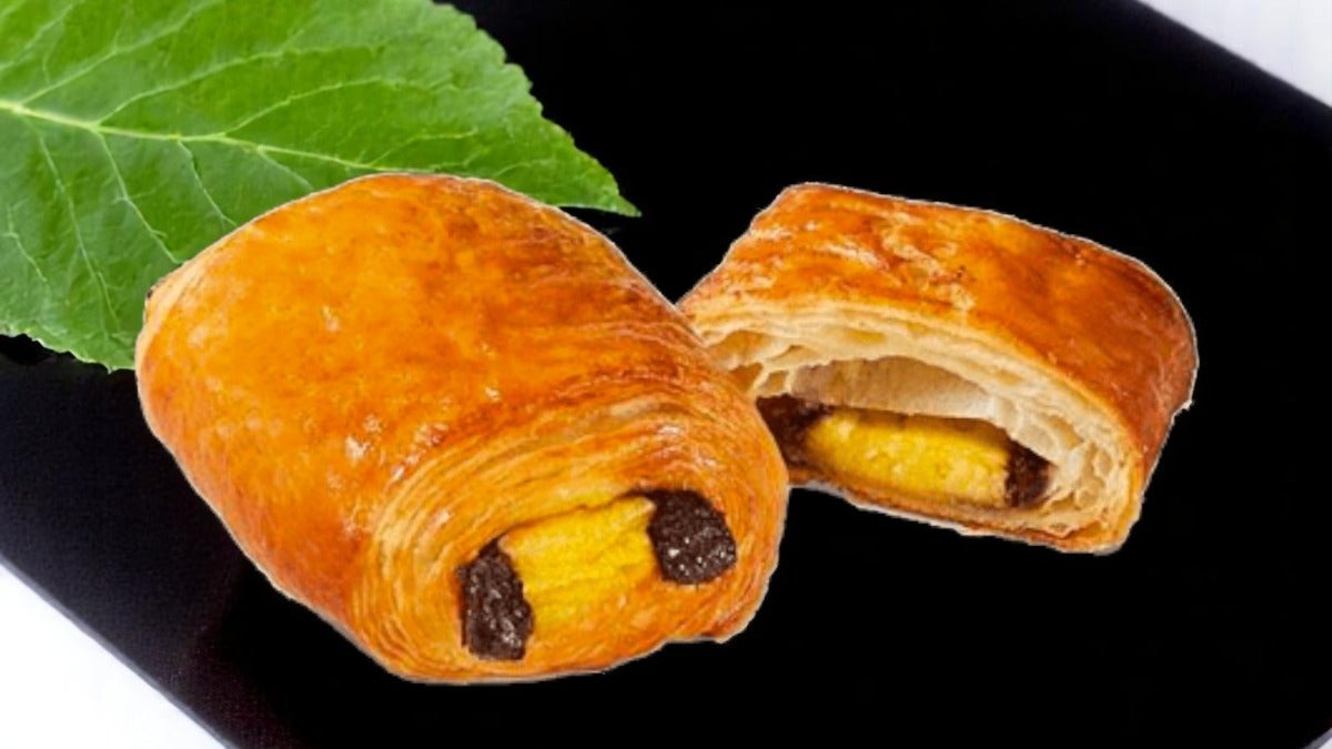 Croissant aux chocolat et à la crème🥐