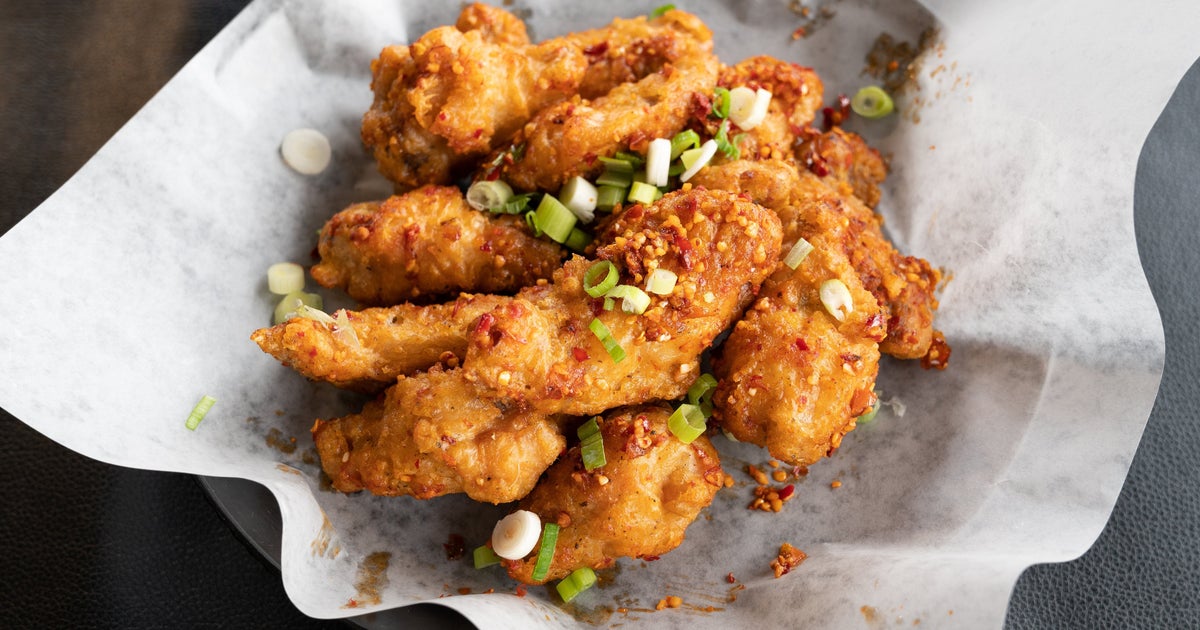 Ma's Tasty Wings delivery from Rialto - Order with Deliveroo