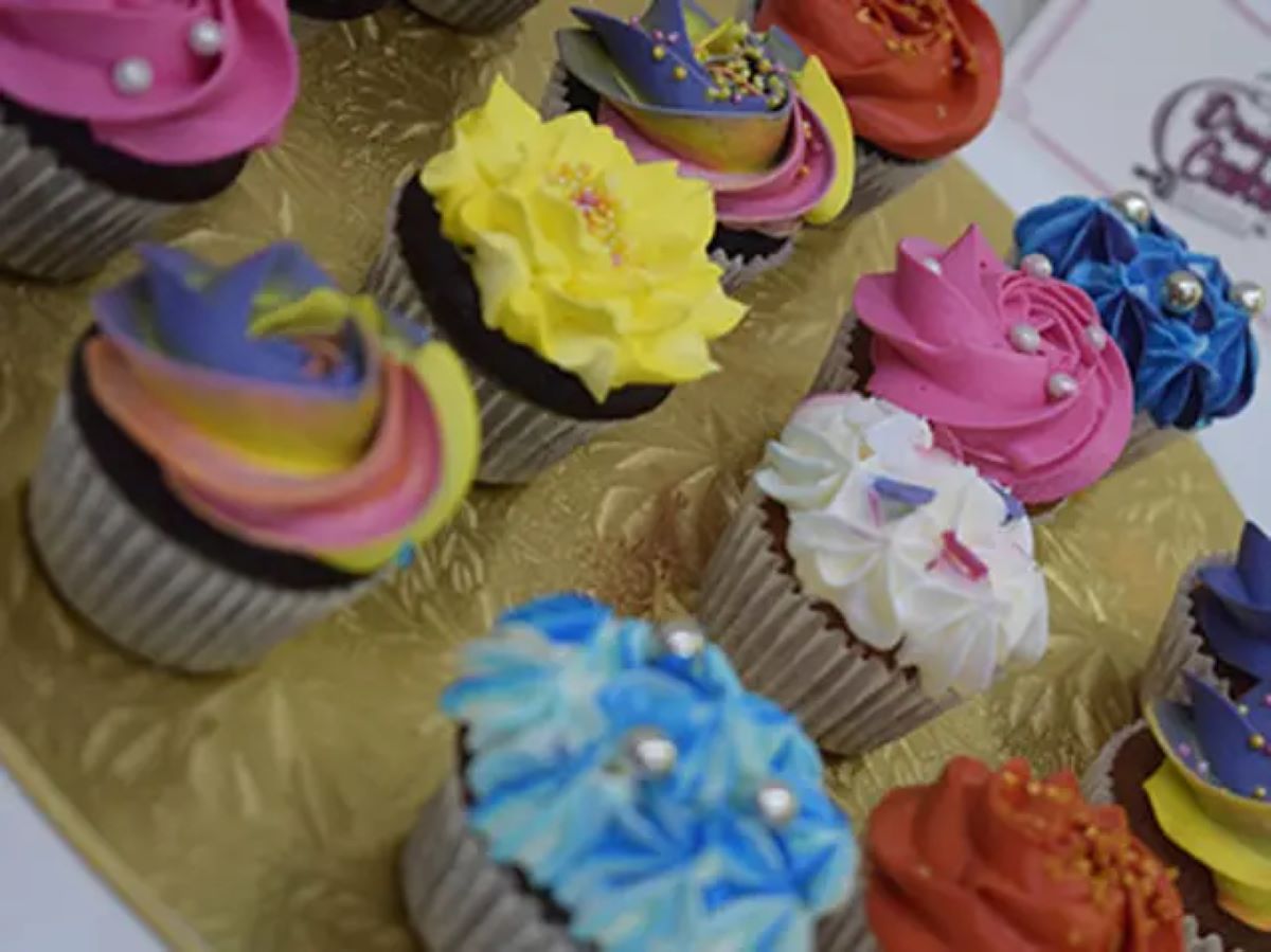 Cupcake Colour (12 Pieces)