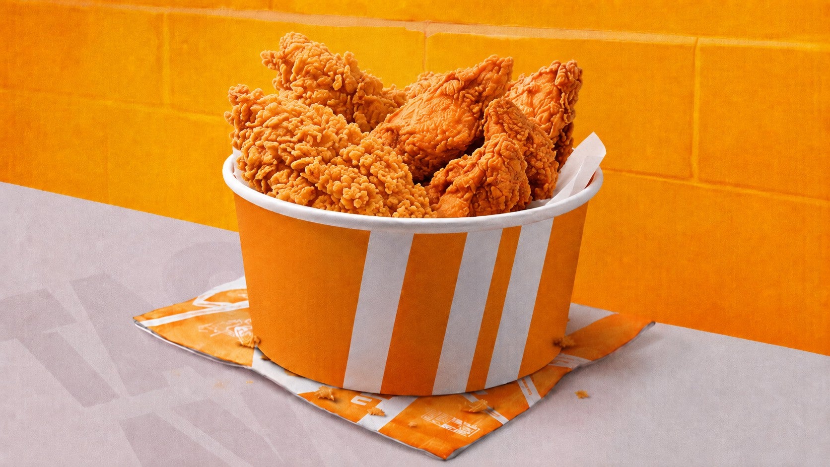 FAMILY BUCKET 5  BIG TENDERS + 5 WINGS CRISPY