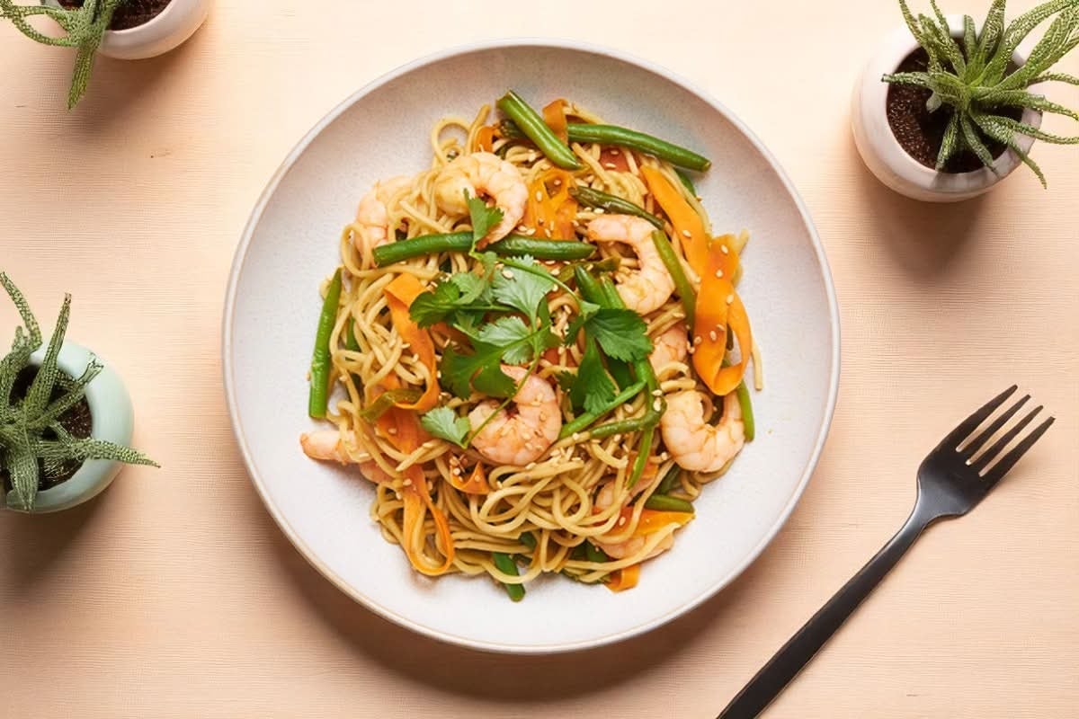 Nouilles sautées aux crevettes 🦐🍜