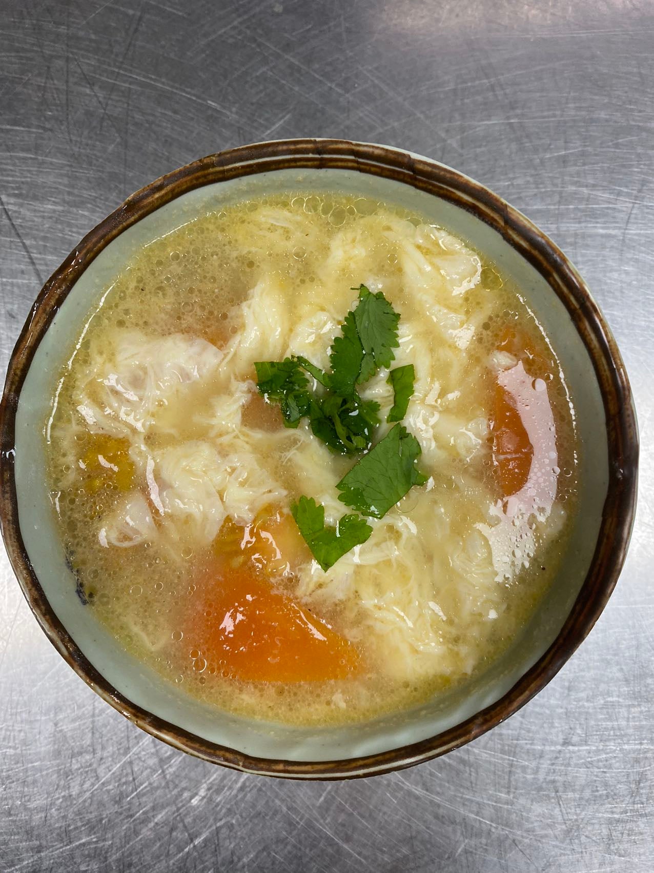 Tomato and Egg Light Soup (番茄鸡蛋汤)