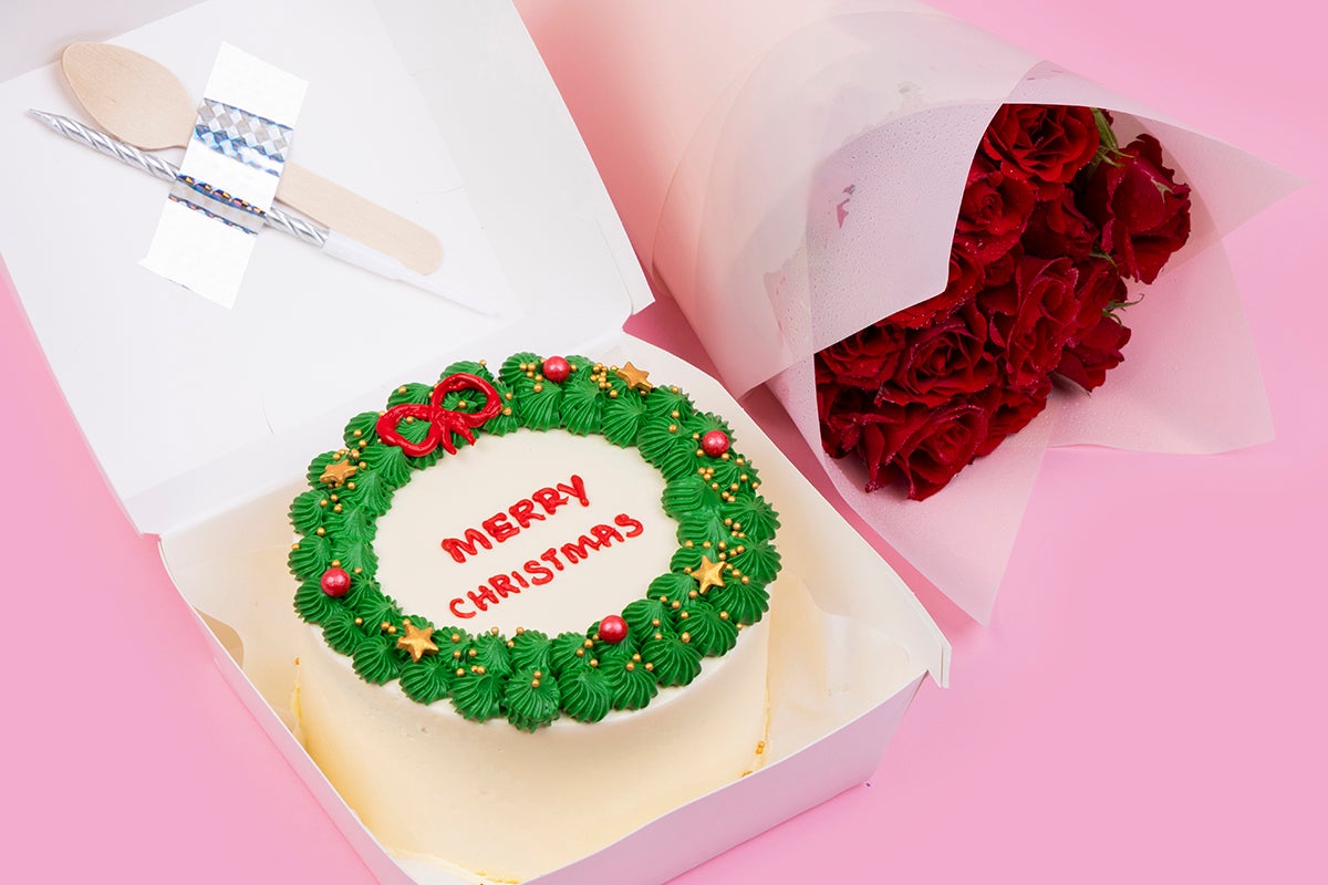 Green Border Christmas Cake with Flowers