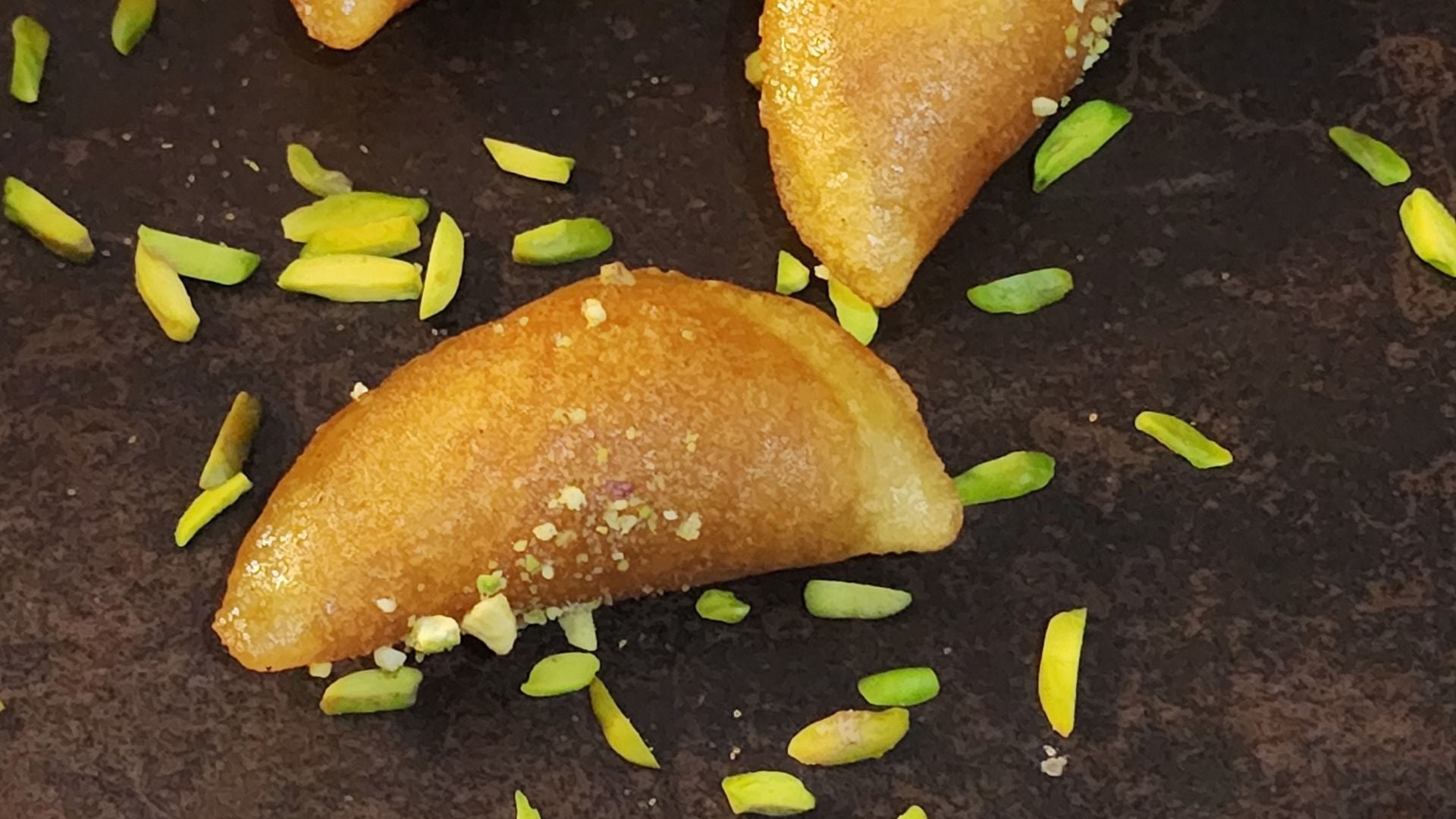 Mini Qatayif with Cheese