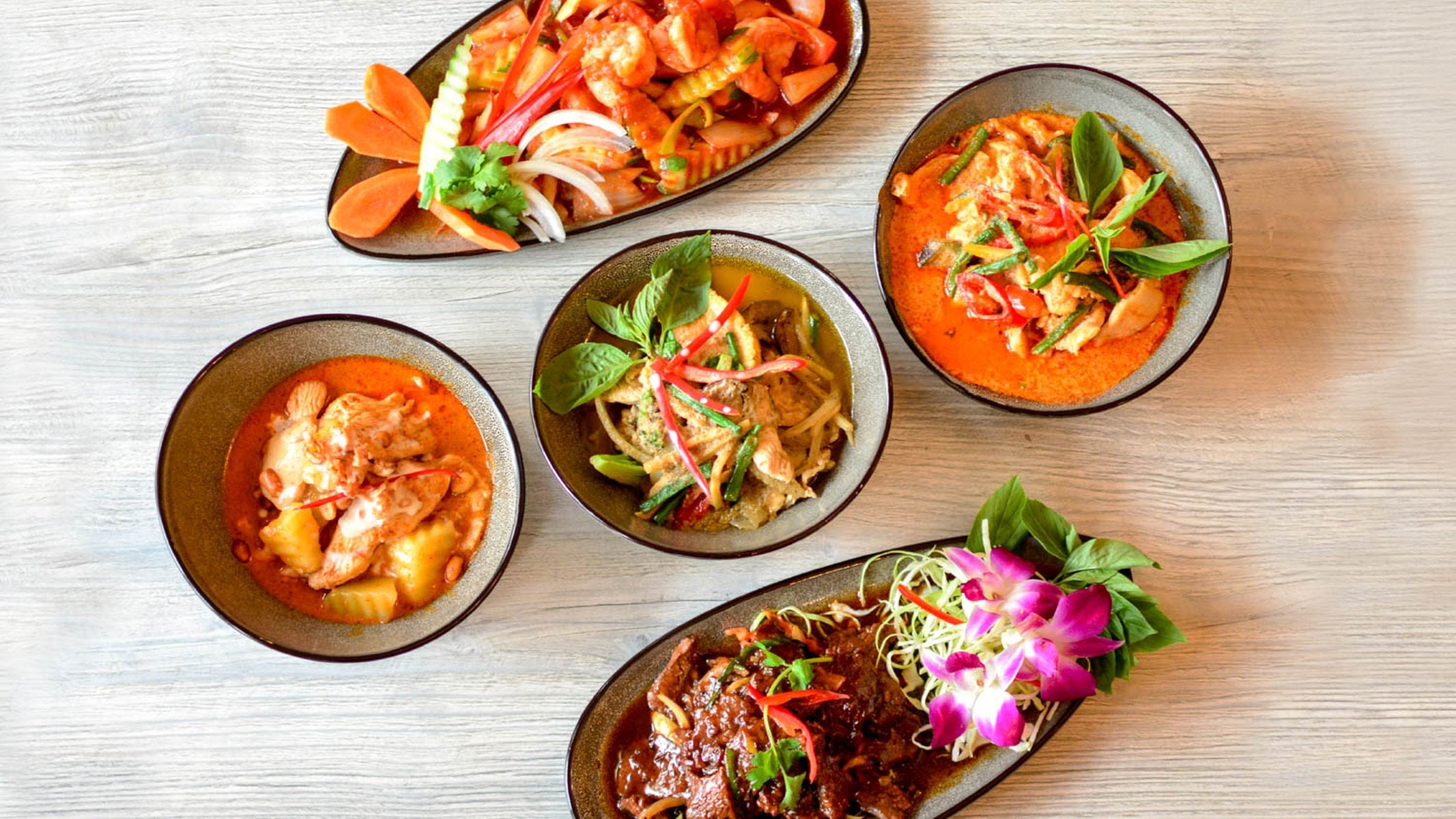 Finale Thai Tapas & Dining delivery from Derby Order with Deliveroo