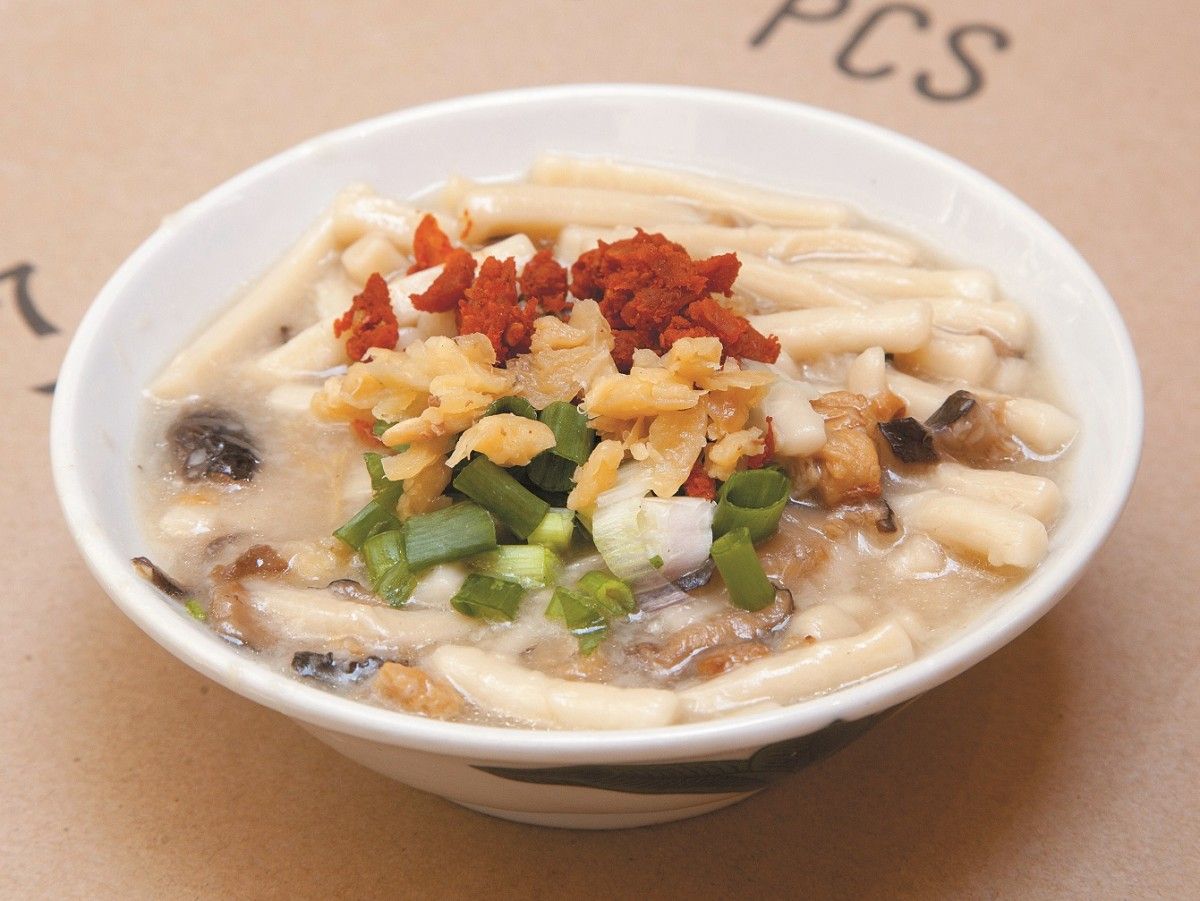 Block 18 Doggie’S noodle 十八座狗仔粉 delivery from Shui Wo Street Market 瑞和街