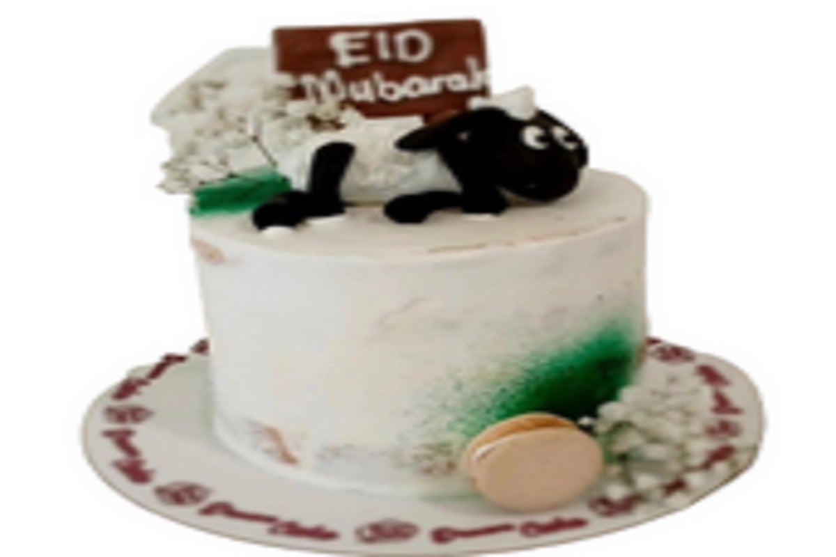 Sheep Cake With Maccarons