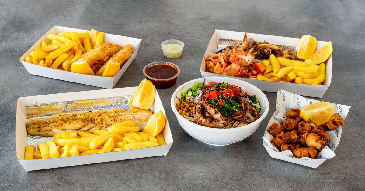 Laura Street Fish & Chips delivery from Aspendale Order with Deliveroo