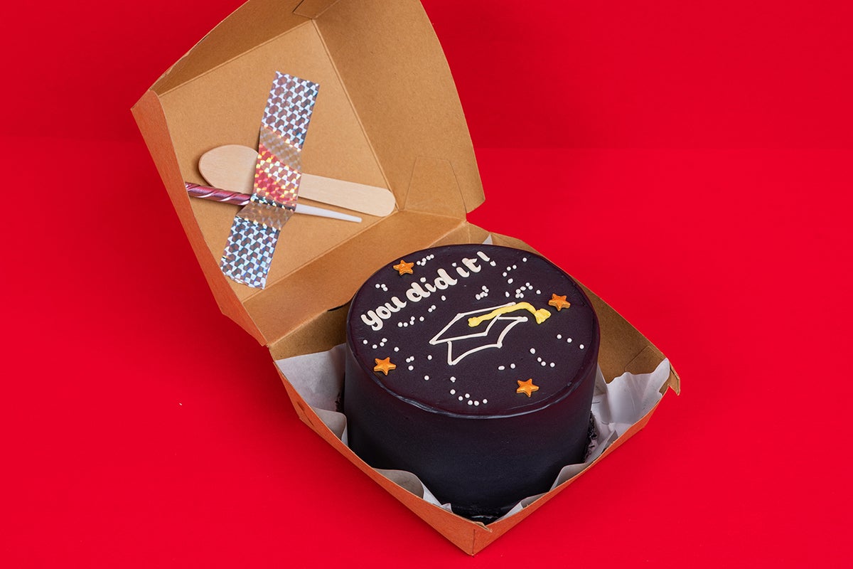 Black graduation cake