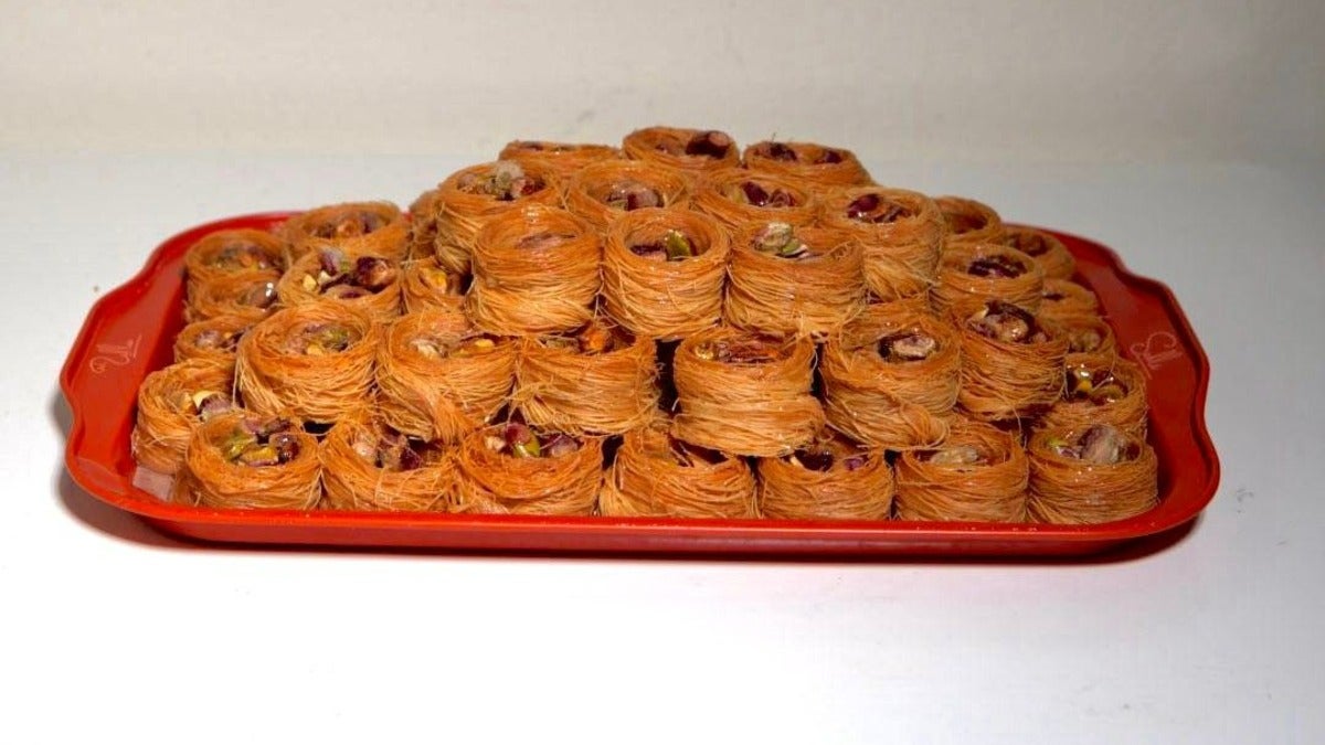 Aish Al-Bolbol Plate 1Kg