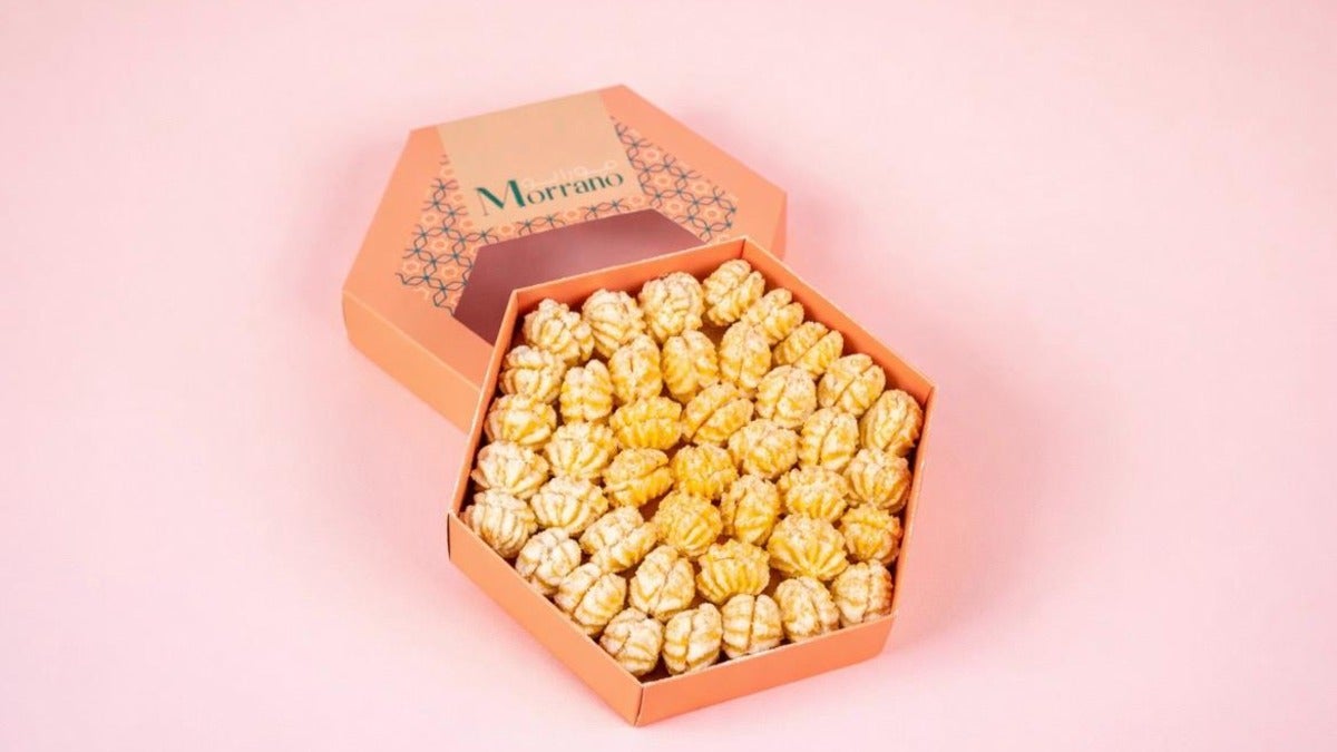 Saffron Petit Fours Mini