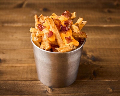 Frites au Cheddar Bacon