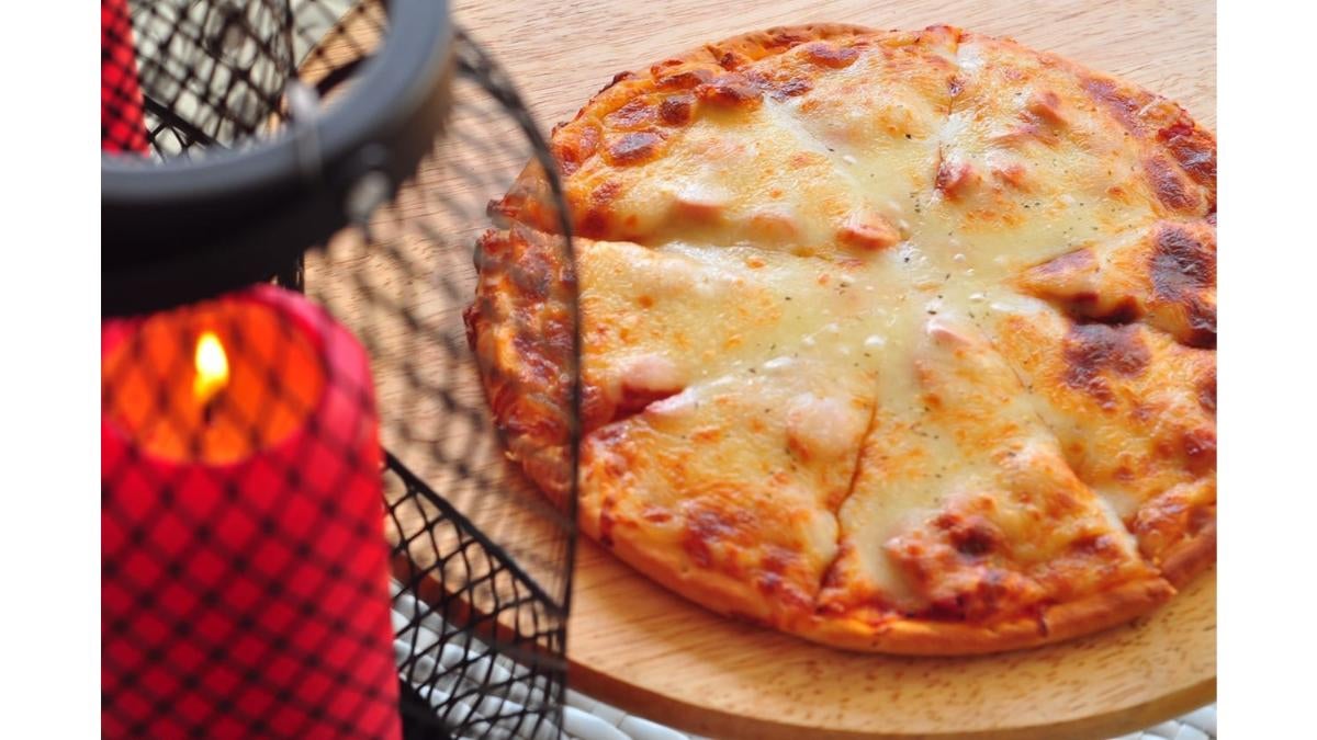 Hot Dog Pizza