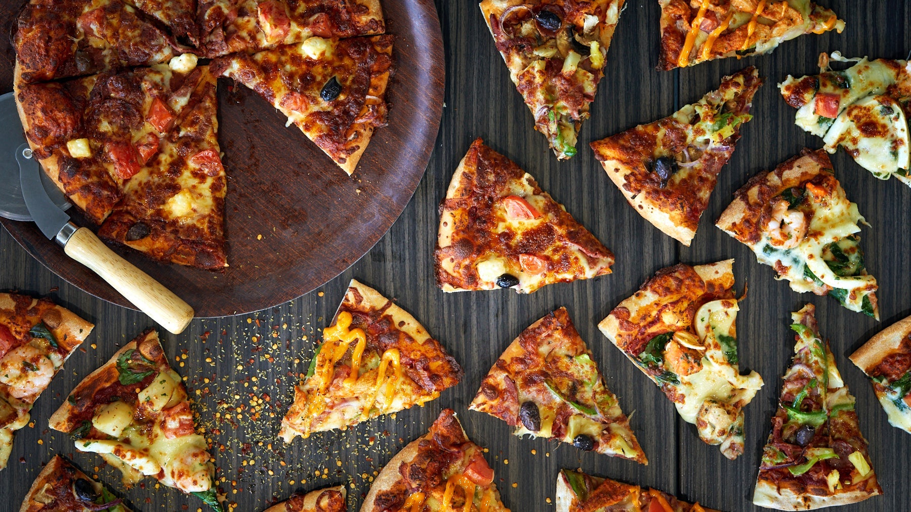 Nikkis Pizza delivery from Merrylands West Order with Deliveroo