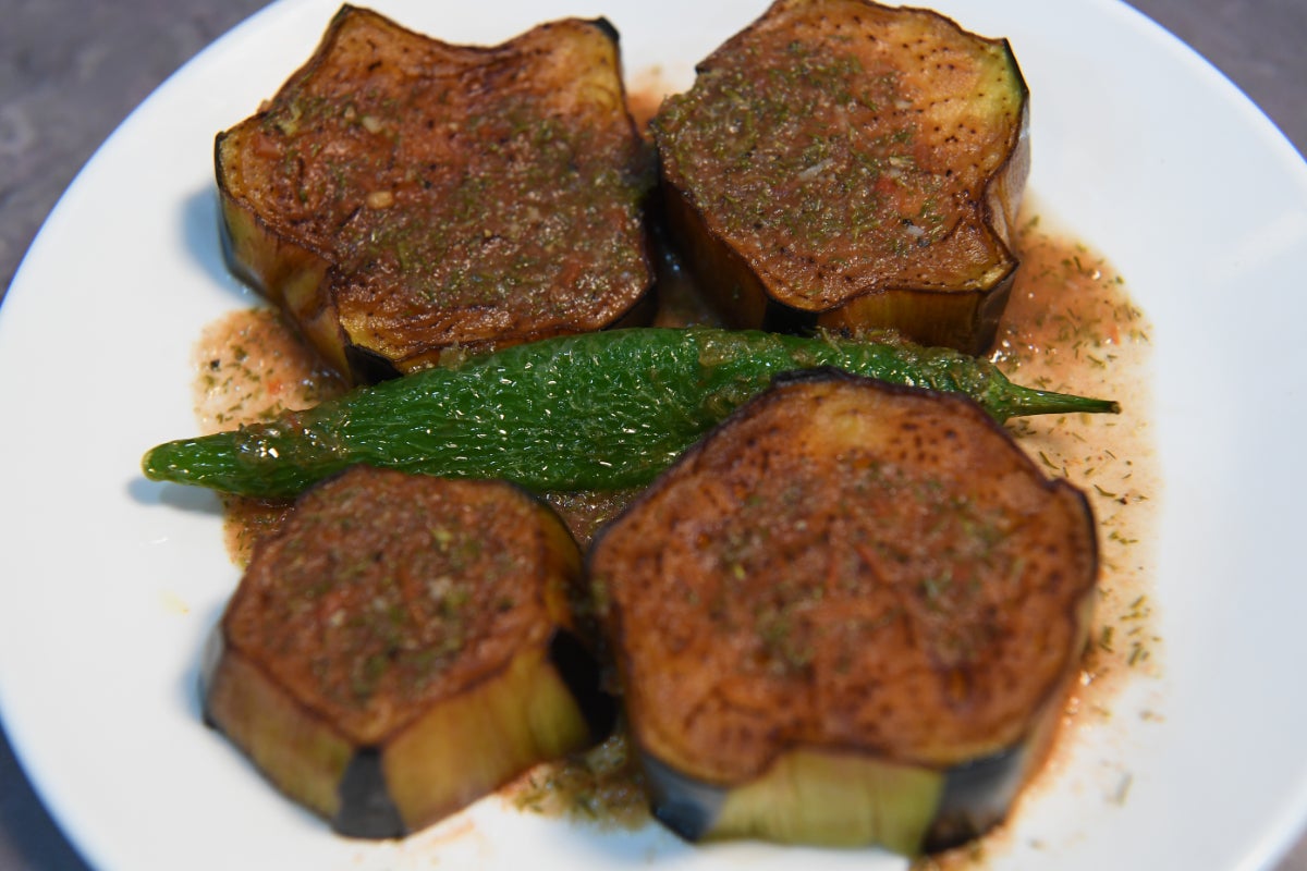 Fried eggplant with pepper