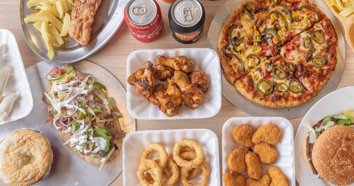 Paul's Fish & Chicken Bar Glenrothes delivery from KY02 - Order with
