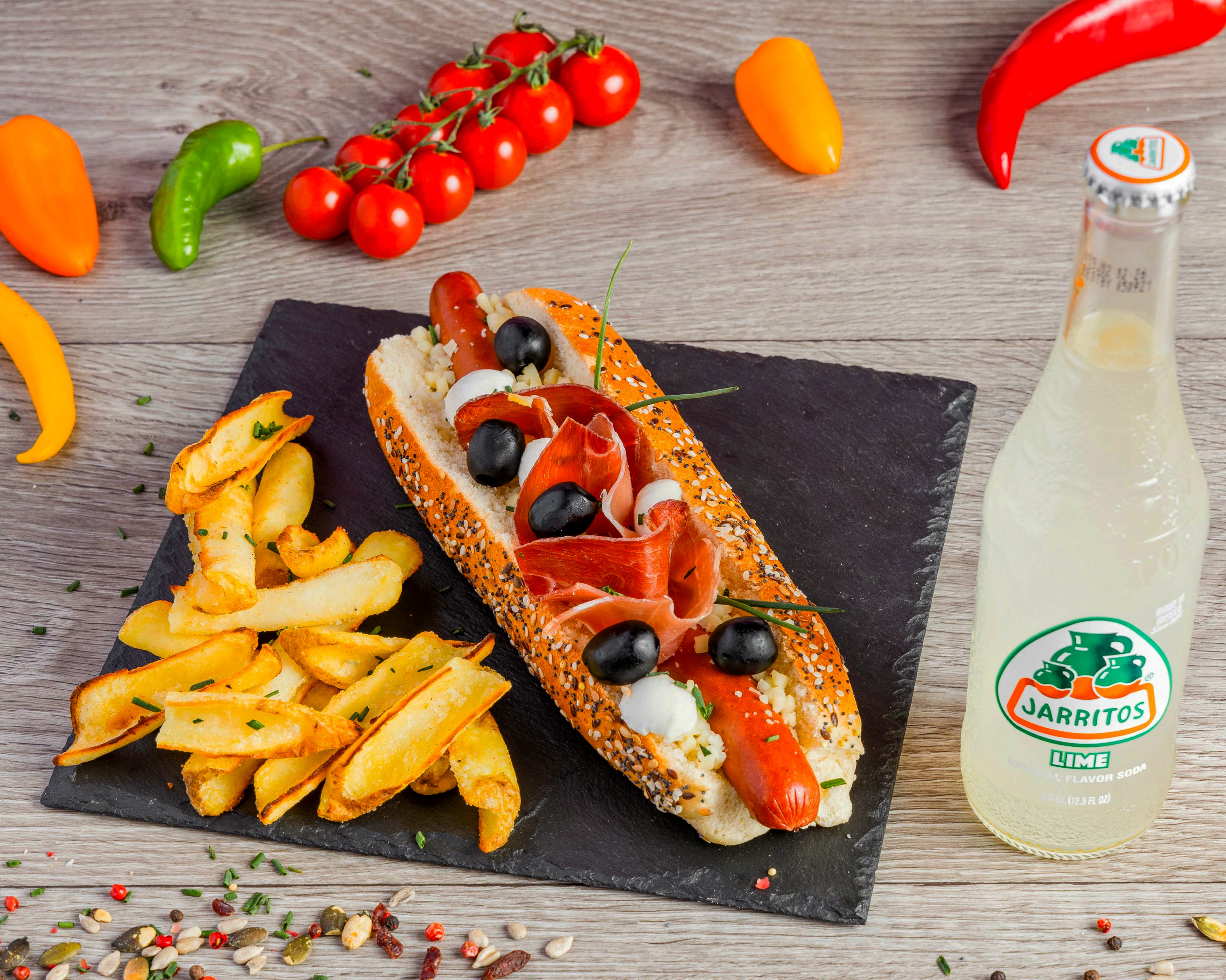 🌭🍟🍺 Formule Hot-dog + Frites ou Dessert + Boisson