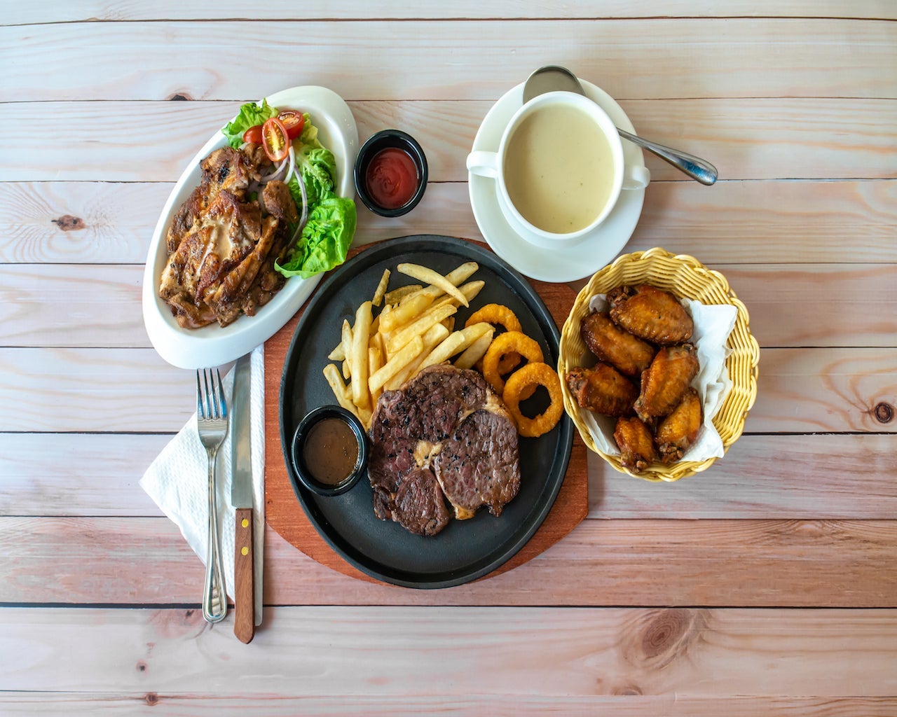 Chop Steak Western Cuisine delivery from Toa Payoh Order with Deliveroo