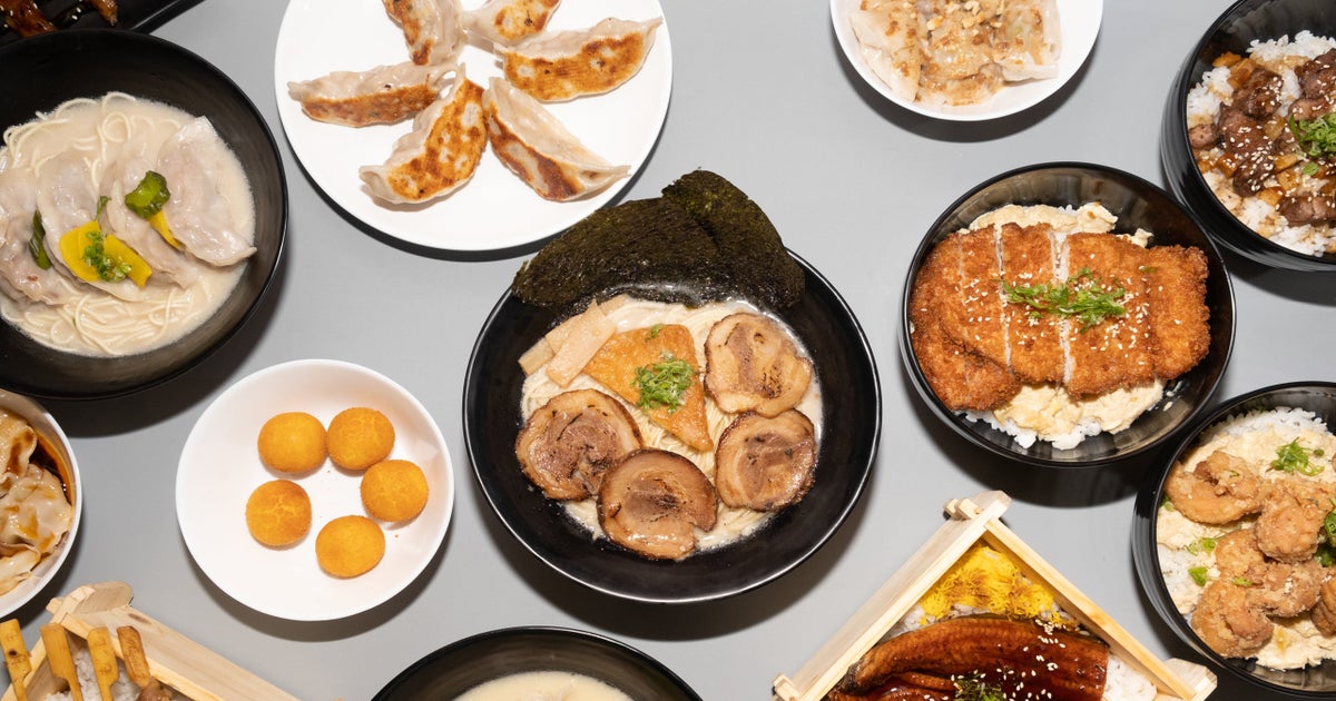 Loklok串 Yishun delivery from Yishun North Order with Deliveroo