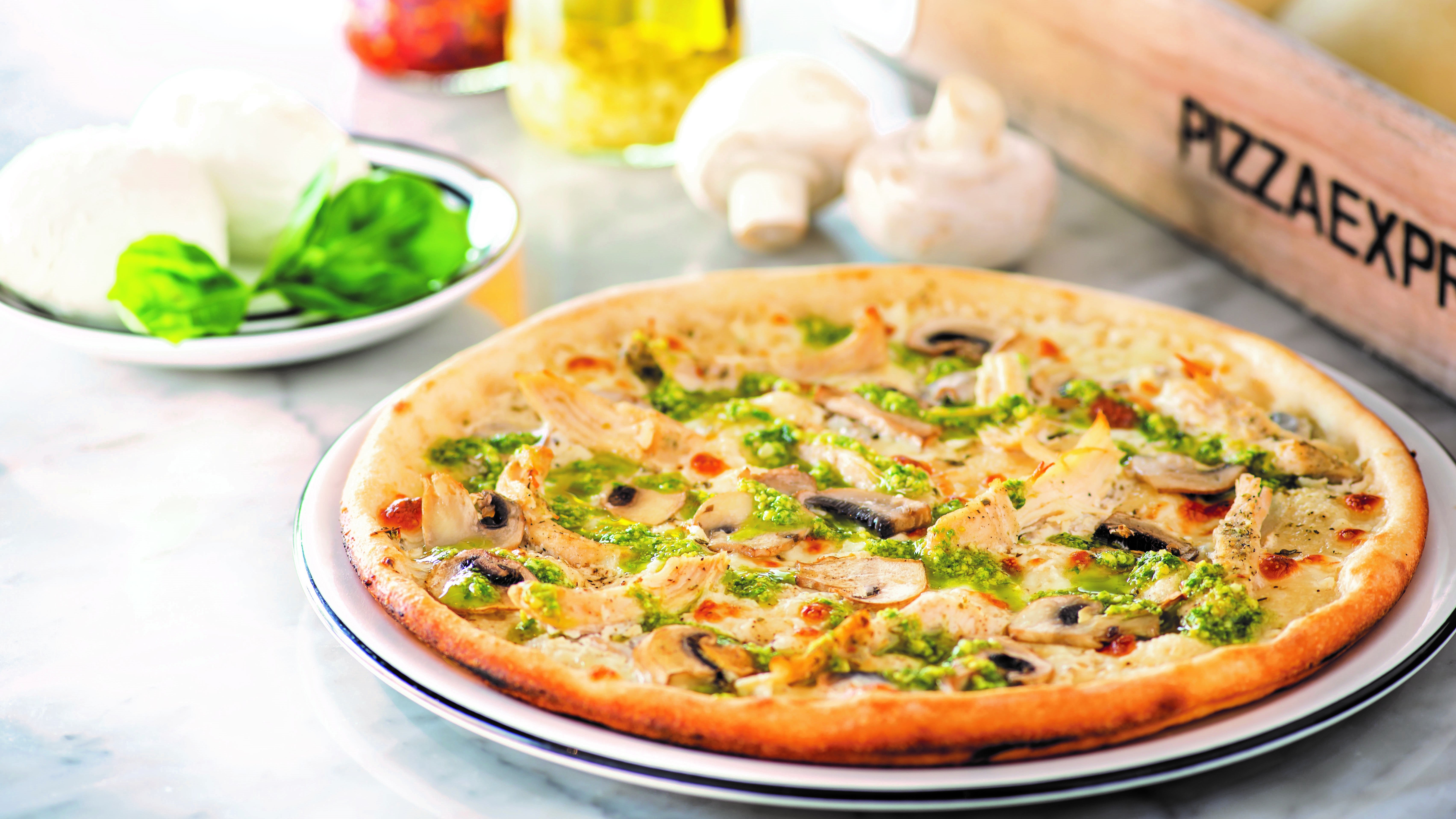 Pizza Express بيتزا اكسبرس delivery from Mangaf Order with Deliveroo