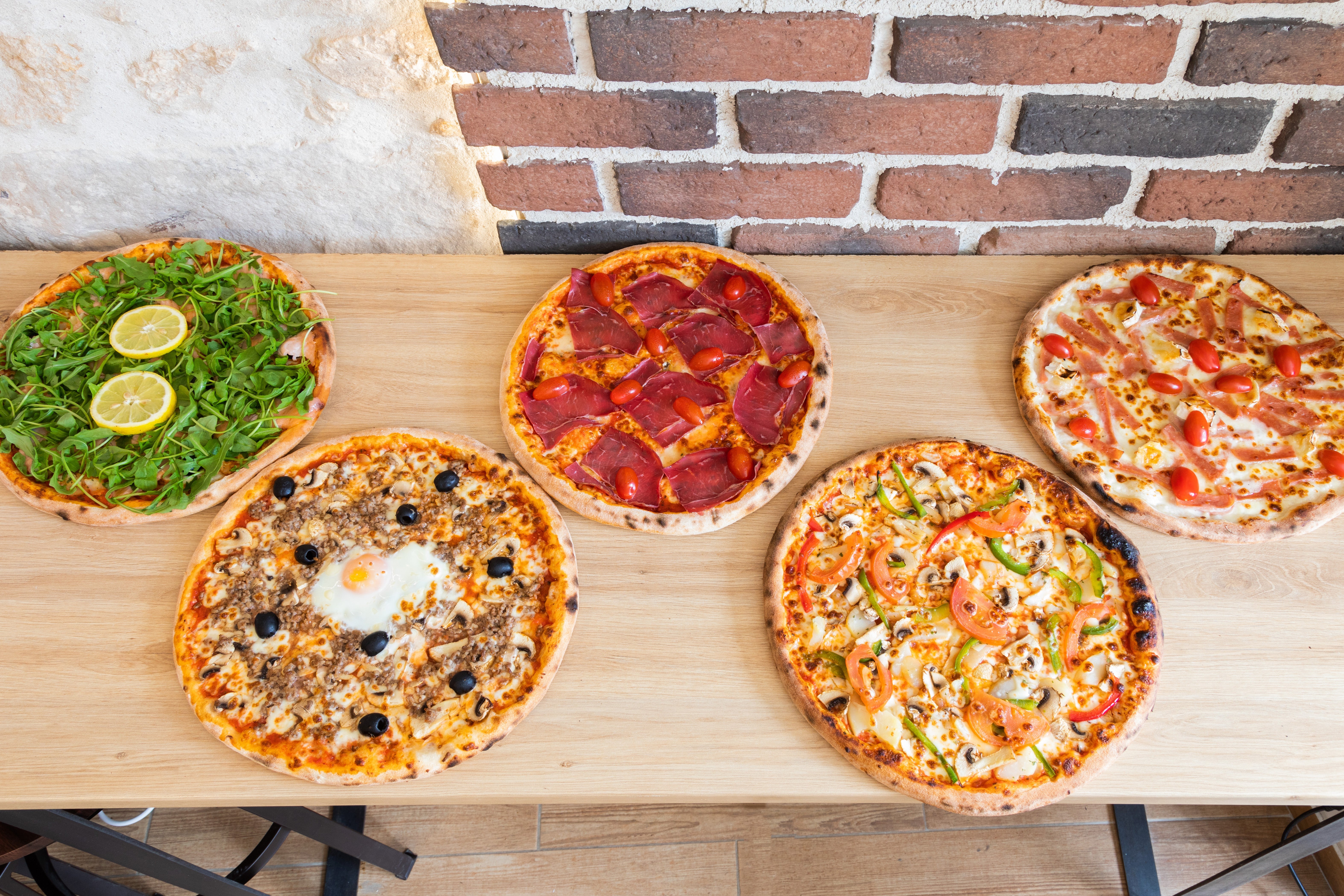 Livraison Pizza Fresca à Fontainebleau Commandez avec Deliveroo