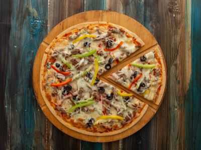 Steak Pizza
