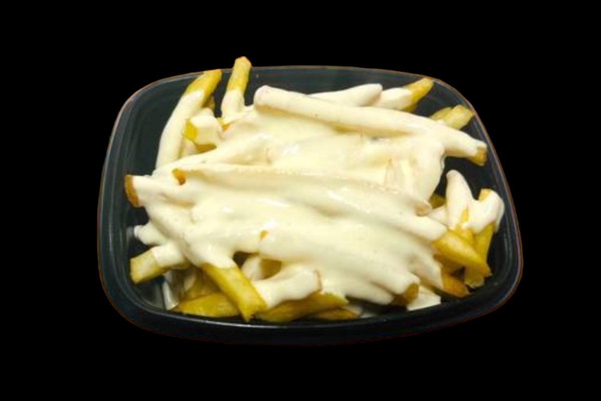Frites à la sauce fromagère