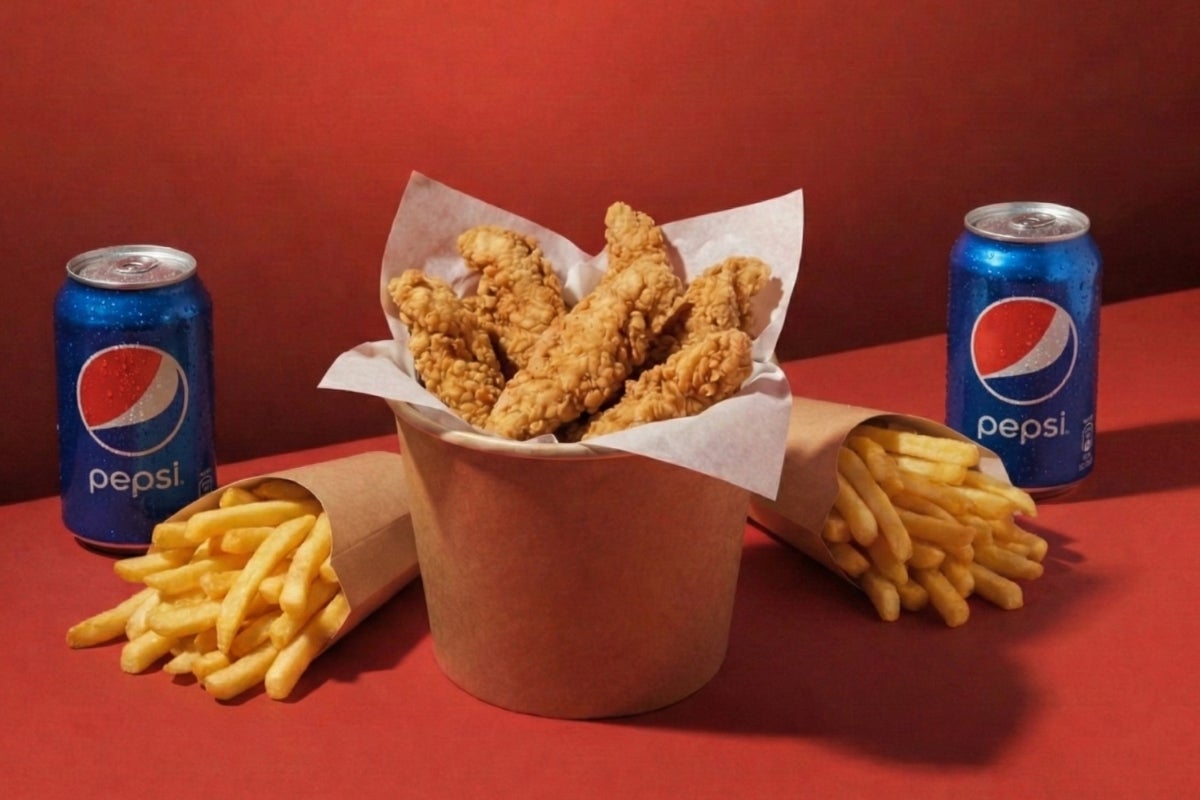 Bucket Duo (8 Tenders +2 Frites+🥤🥤)