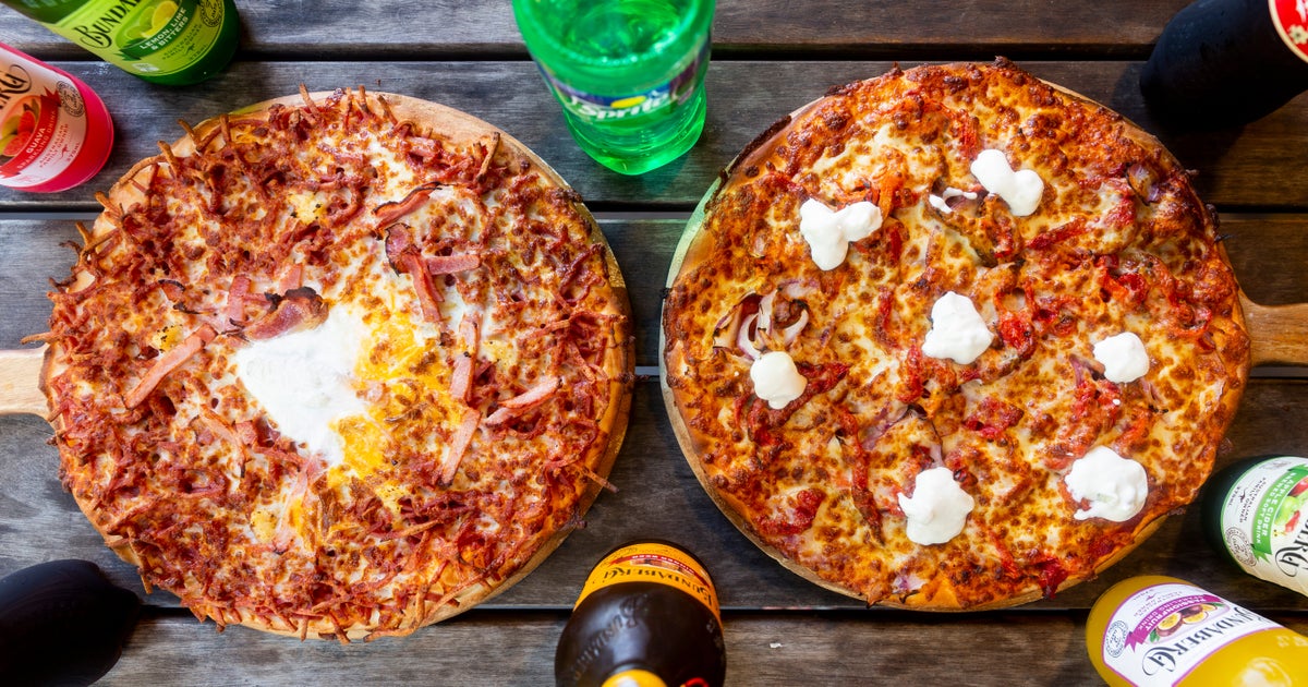 Joe's Pizzeria and Cafe Clayton delivery from Clayton Order with