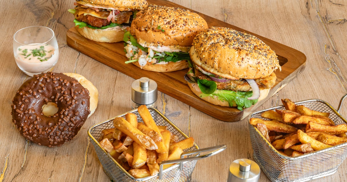 Wahad Shay - Al Wahda delivery from Al Dhafrah - Order with Deliveroo
