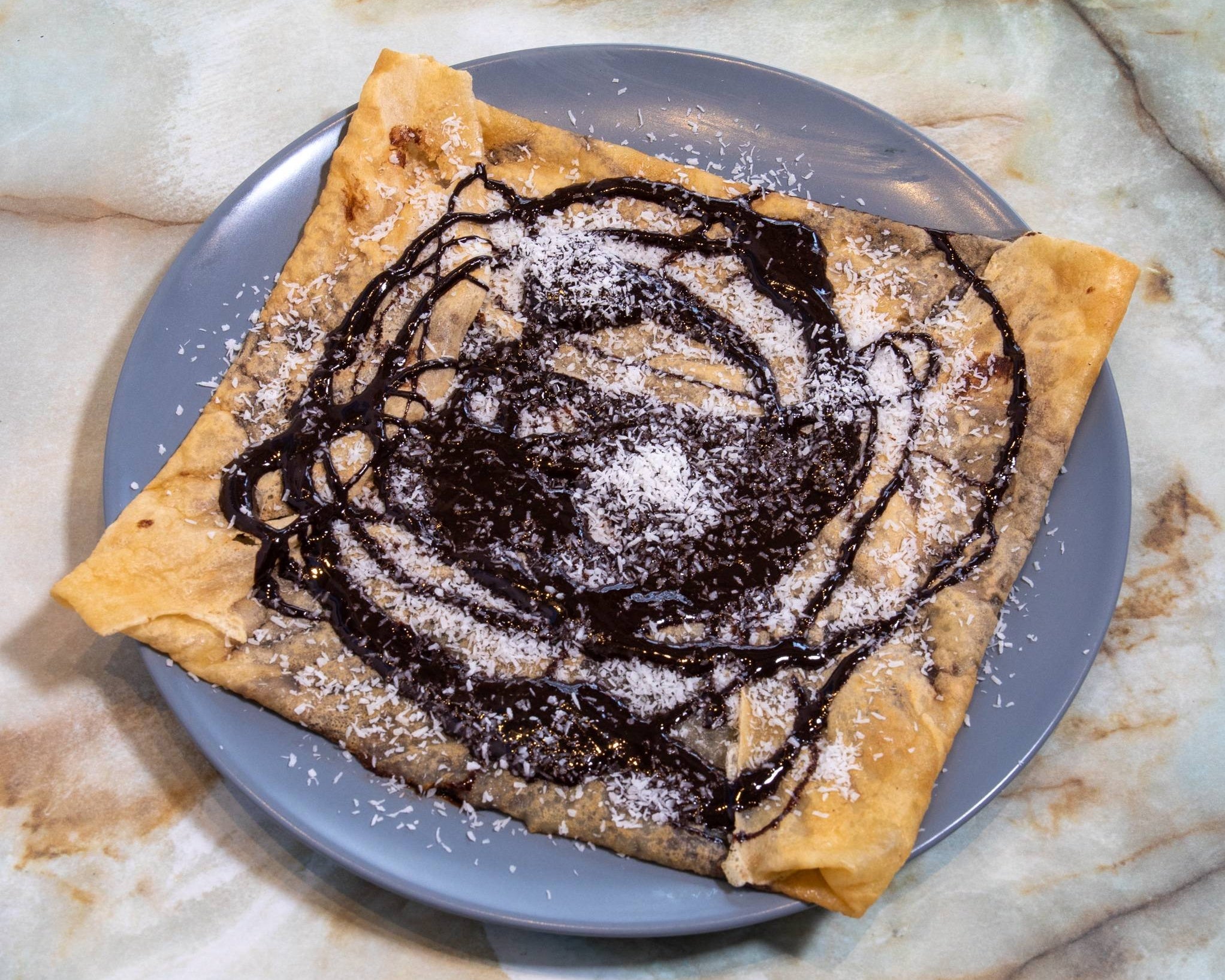 Crêpe chocolat et noix