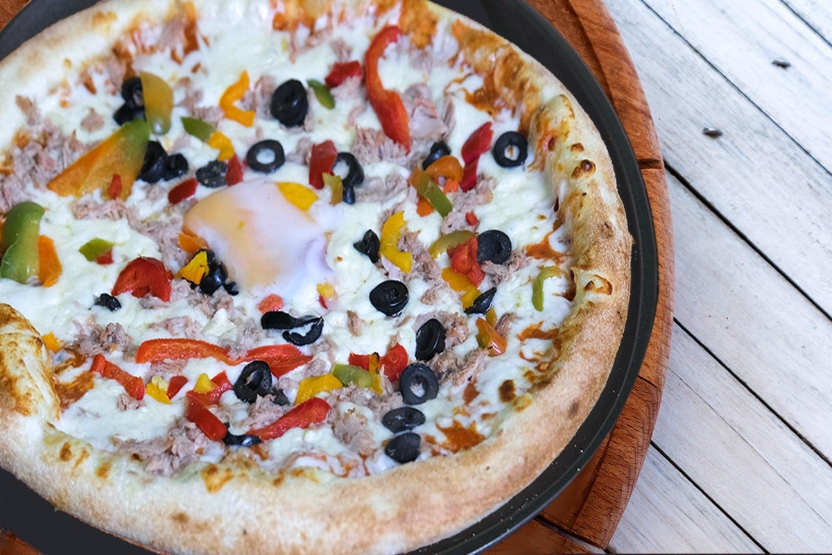 PIZZA TONNO