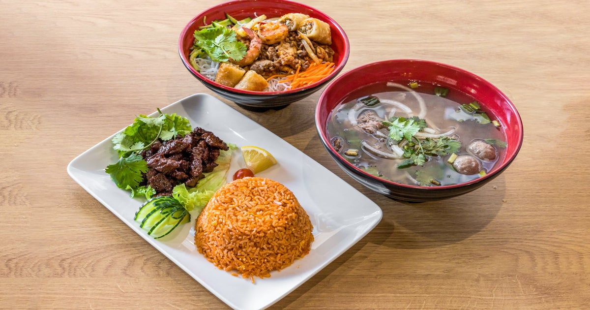 VIET FOOD VEGAN livre depuis Paris 14ème Commandez avec