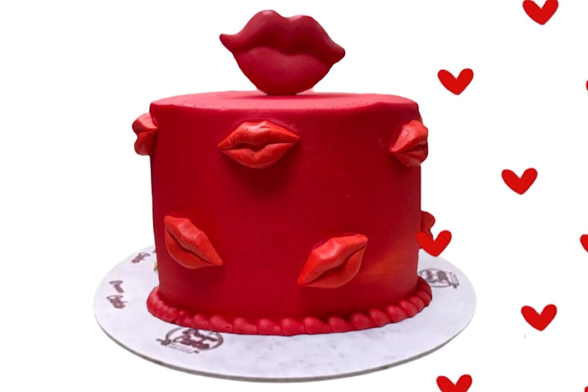 Lips cake