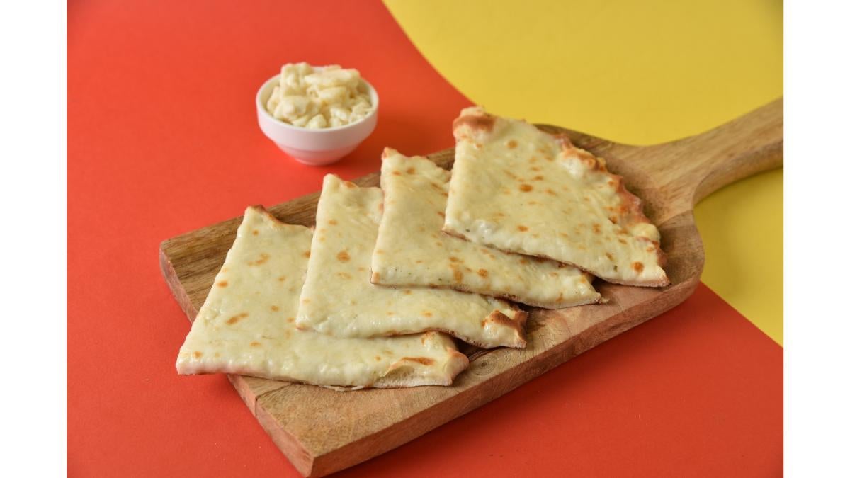 Mix Cheese Manousha