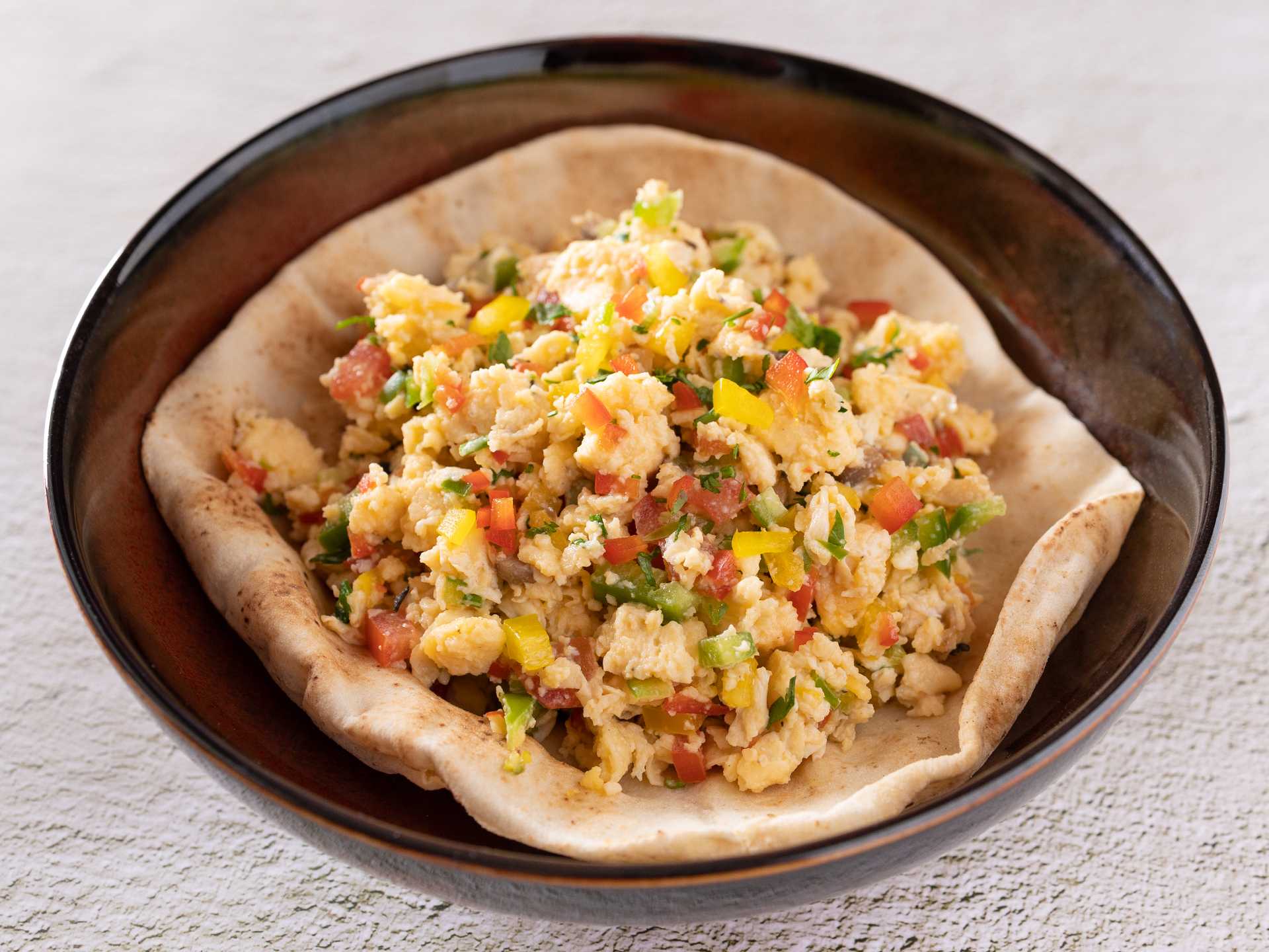 Scrambled Egg Vegetarian Bowl