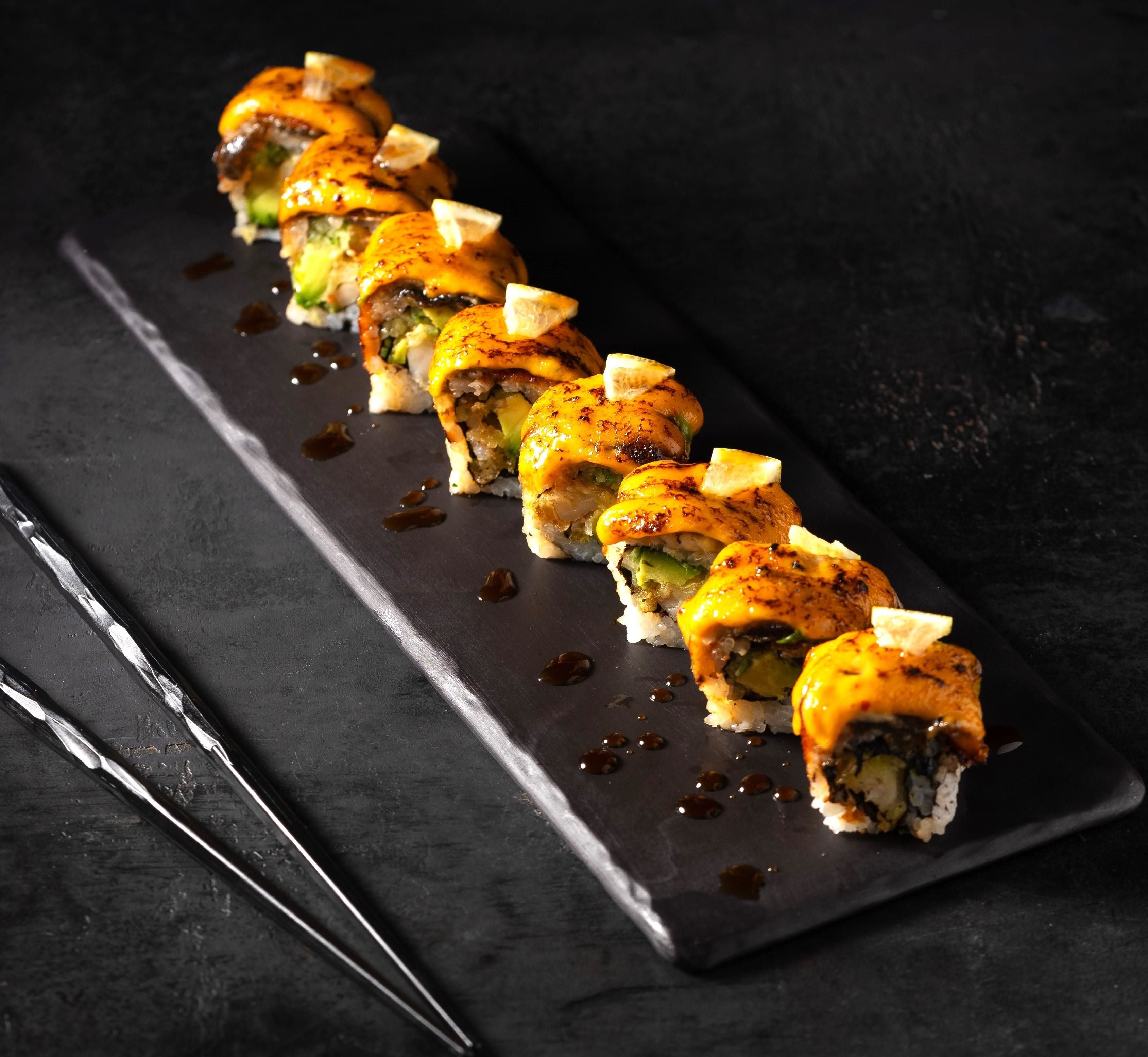 Spicy Aburi Unagi Maki